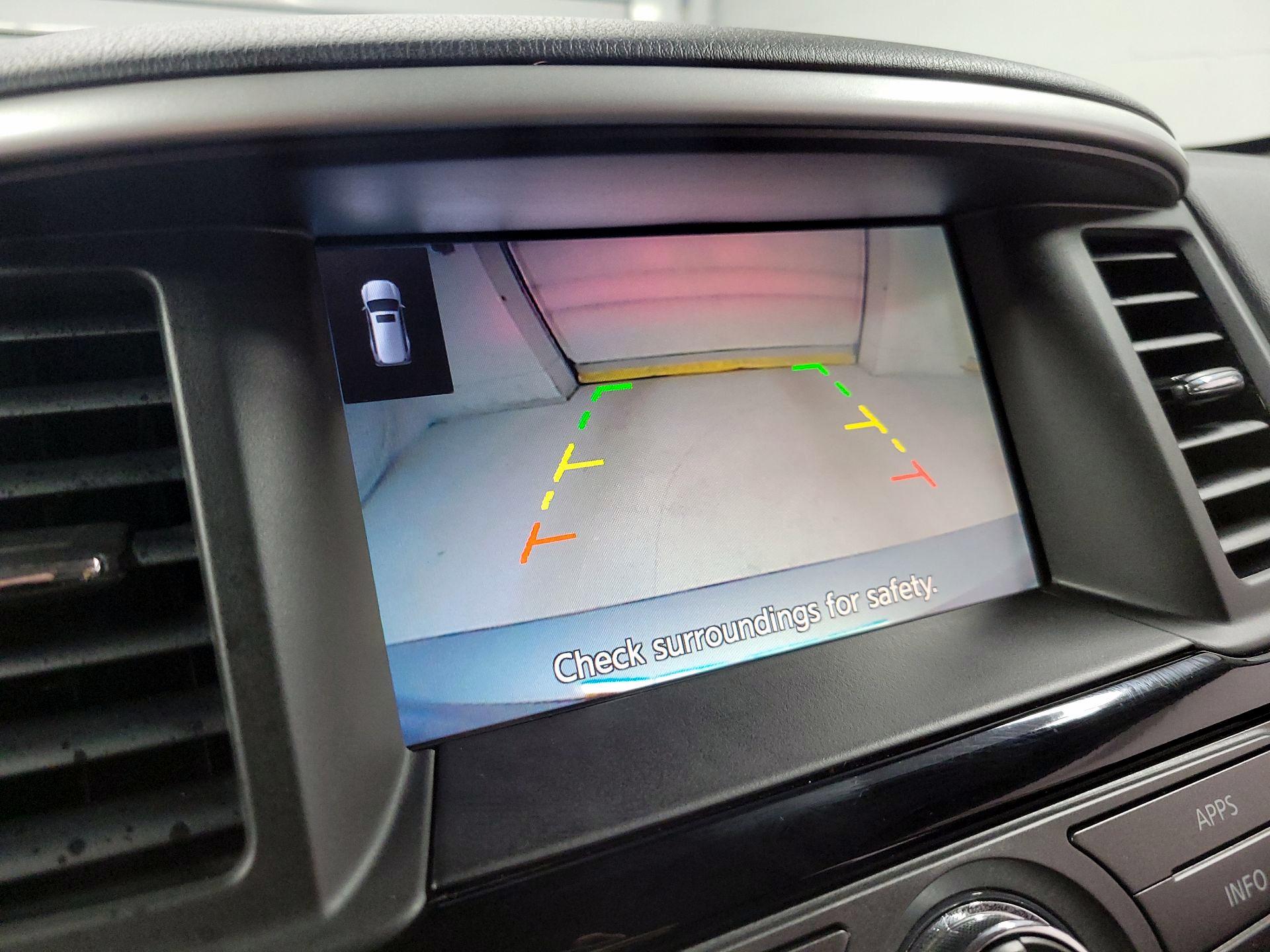 Thumbnail: 2019 Nissan Pathfinder - 14