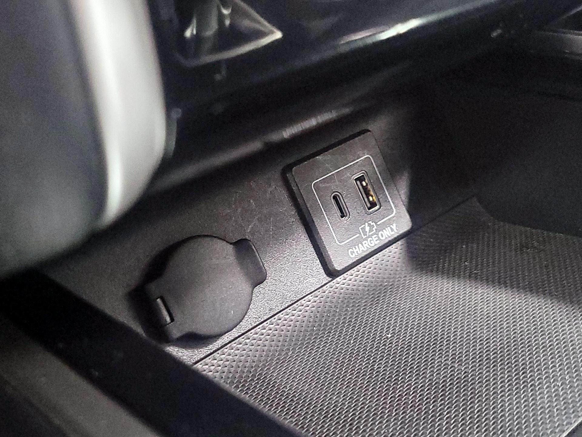 Thumbnail: 2019 Nissan Pathfinder - 18