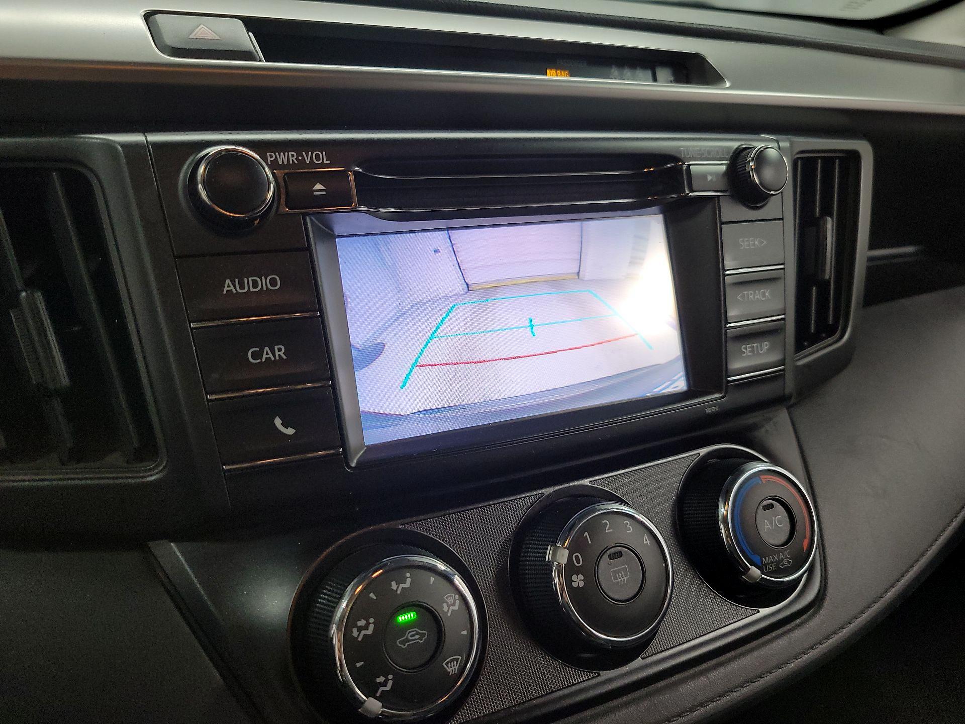 Thumbnail: 2018 Toyota RAV4 - 13