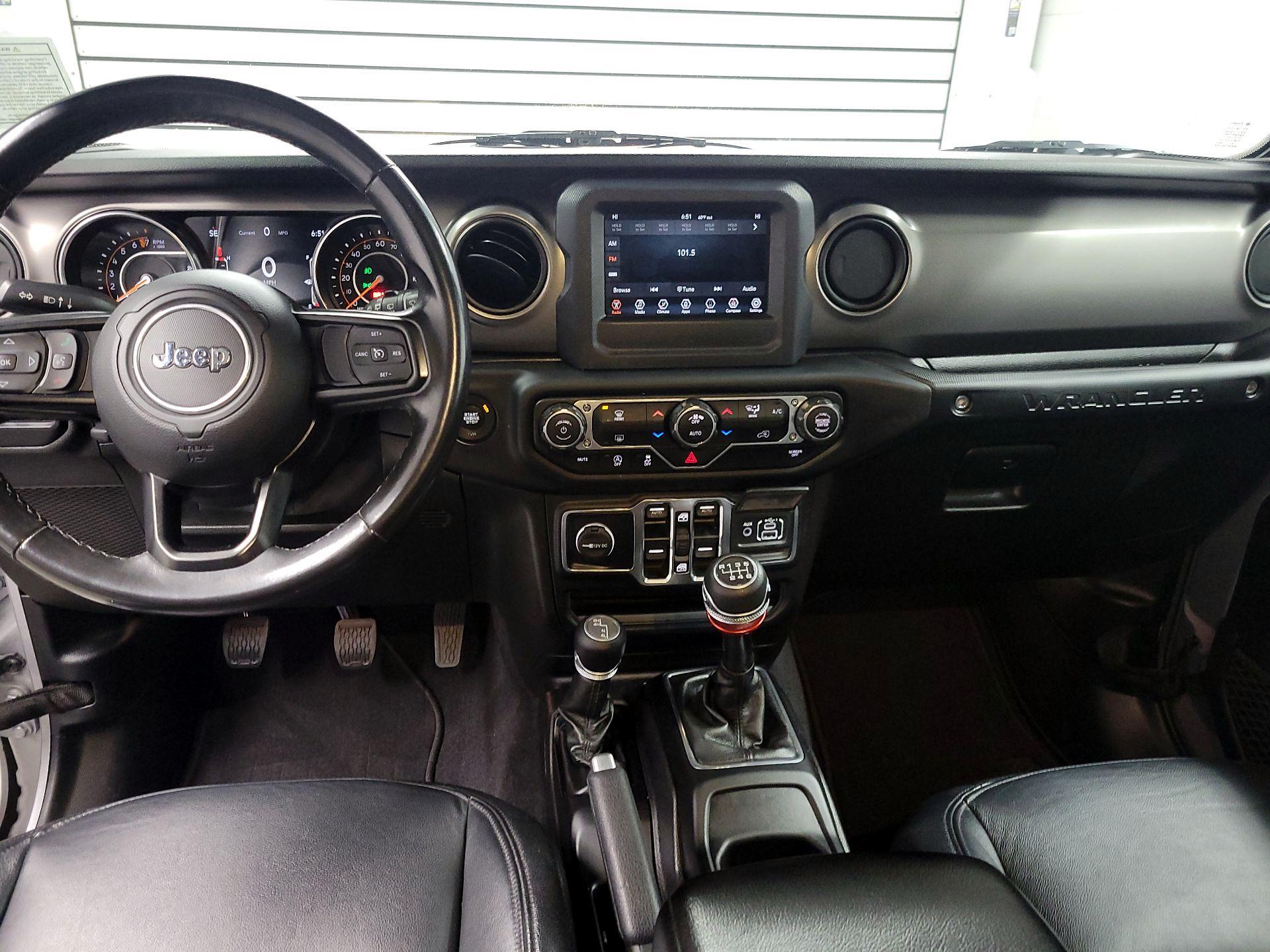 Thumbnail: 2019 Jeep Wrangler - 9