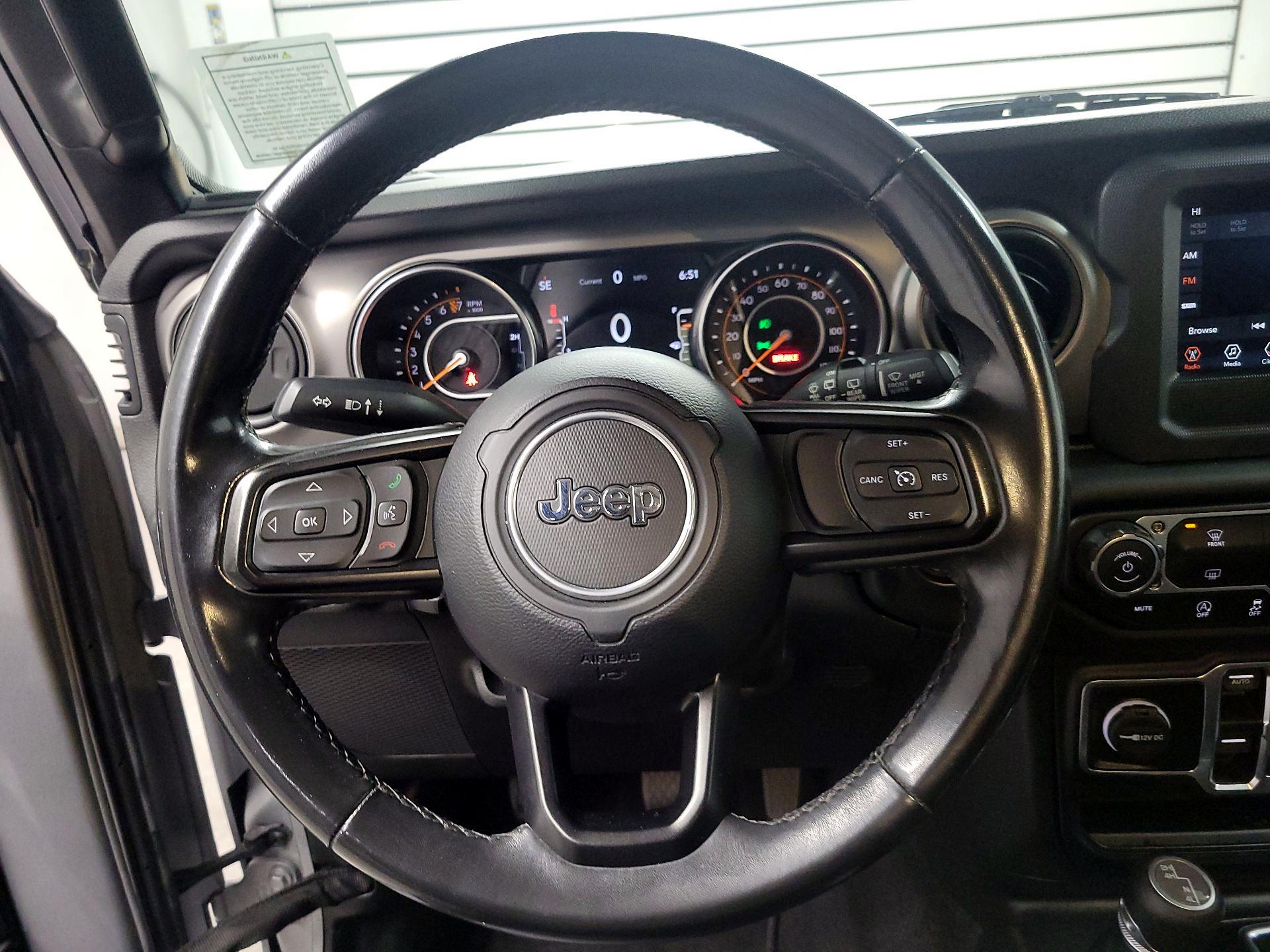 Thumbnail: 2019 Jeep Wrangler - 10