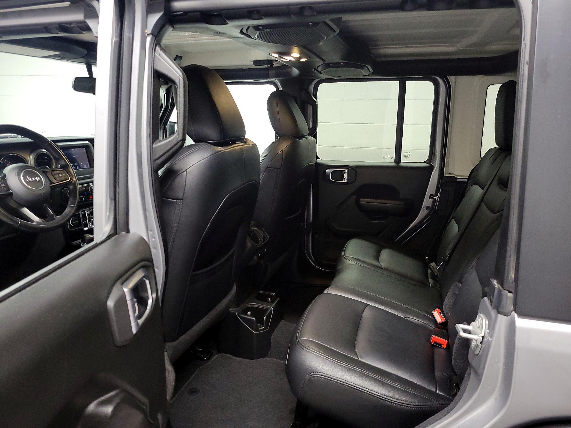 Thumbnail: 2019 Jeep Wrangler - 19