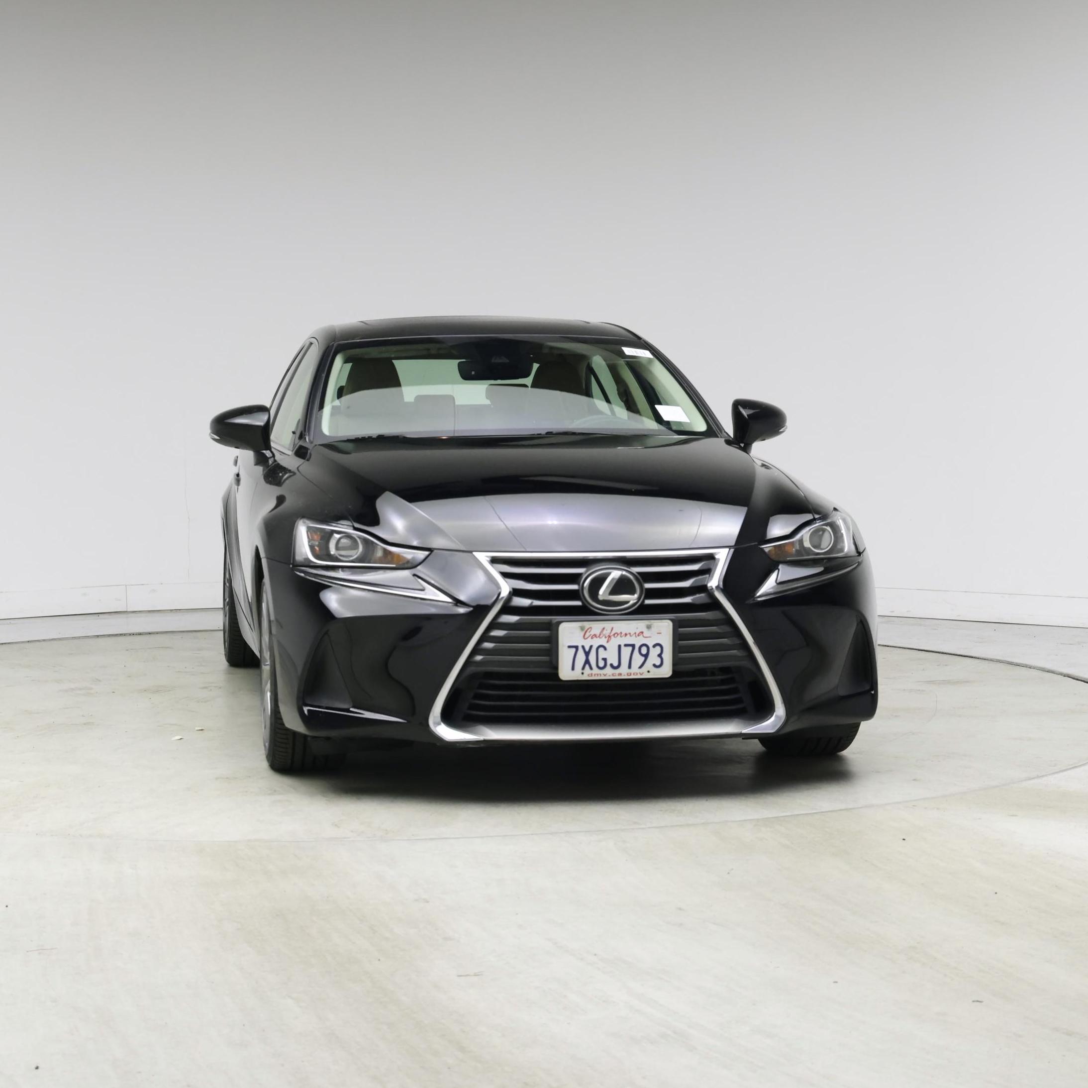 Thumbnail: 2017 Lexus IS - 5