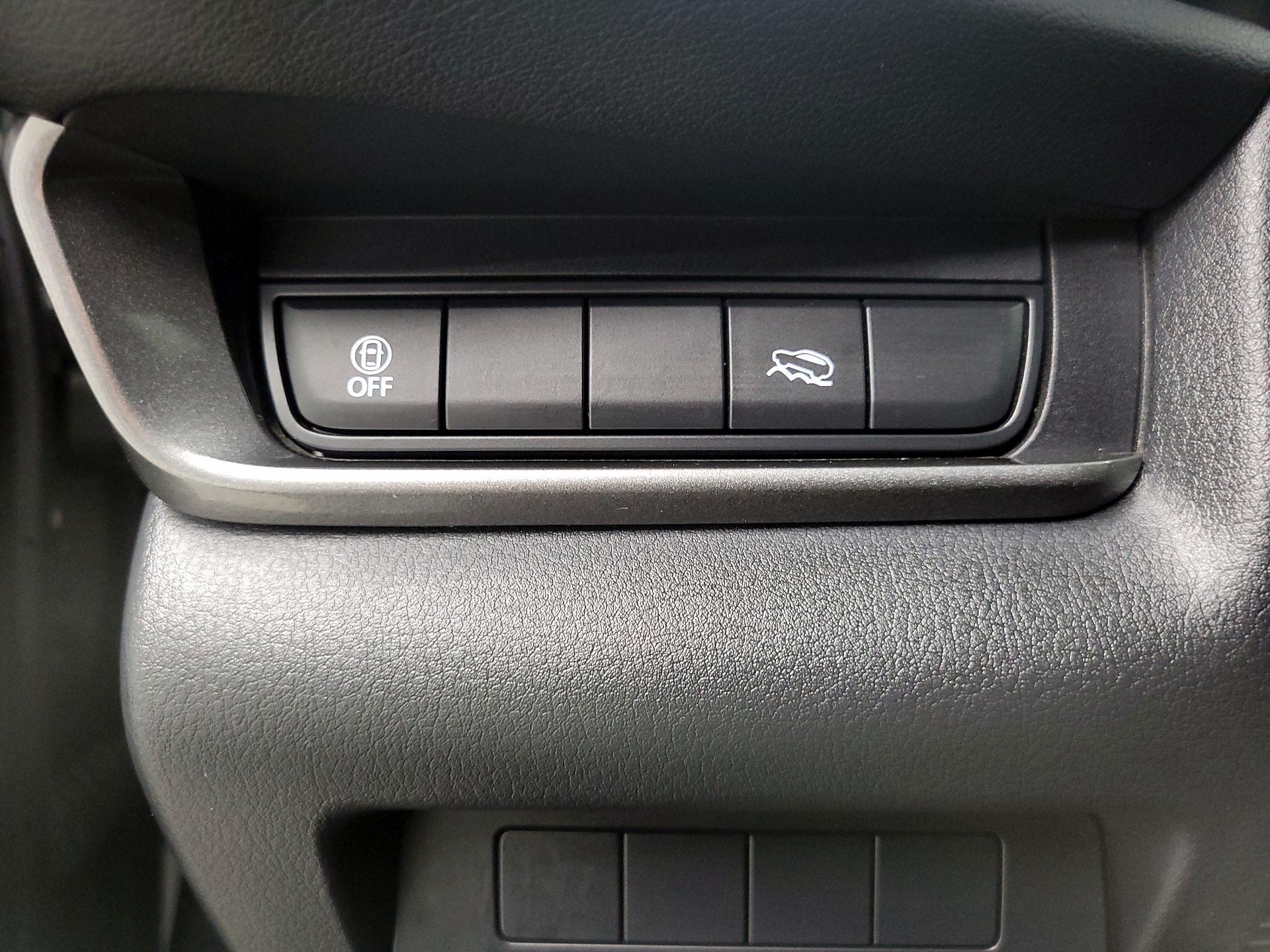 Thumbnail: 2022 Mazda CX-30 - 13