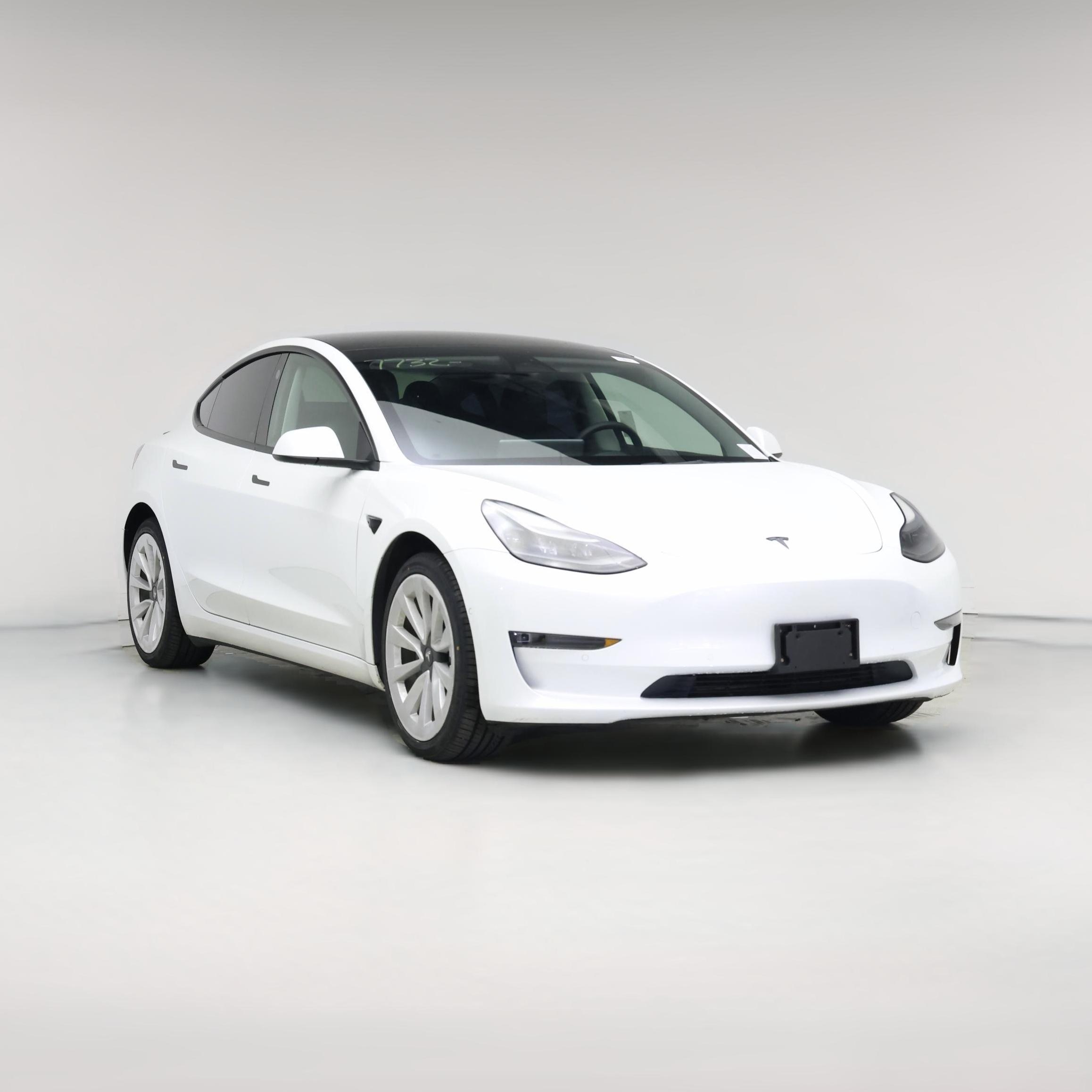 Thumbnail: 2022 Tesla Model 3 - 1