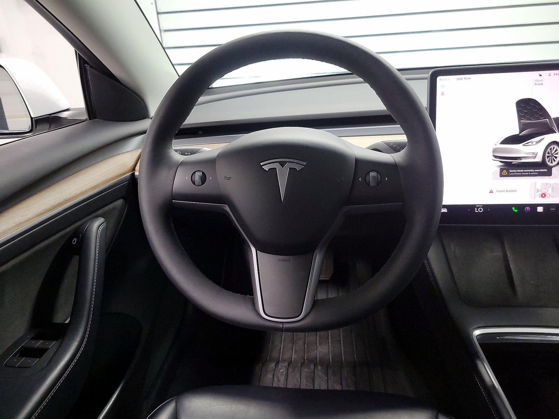 Thumbnail: 2022 Tesla Model 3 - 10