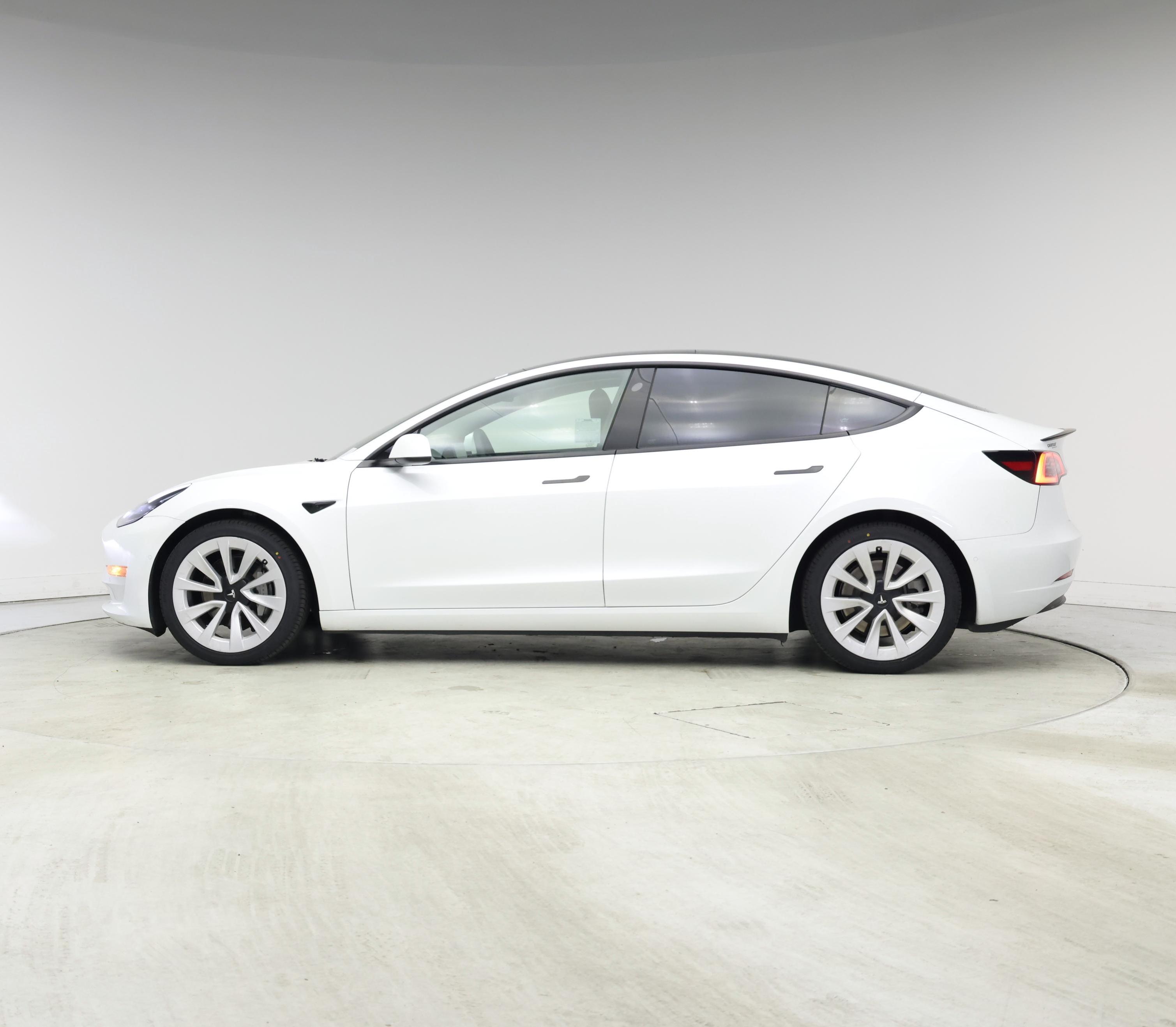 Thumbnail: 2022 Tesla Model 3 - 3