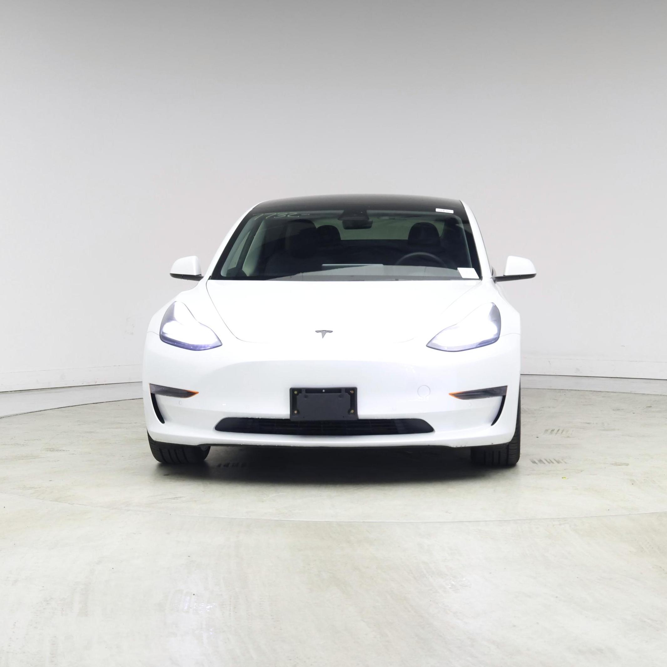 Thumbnail: 2022 Tesla Model 3 - 5