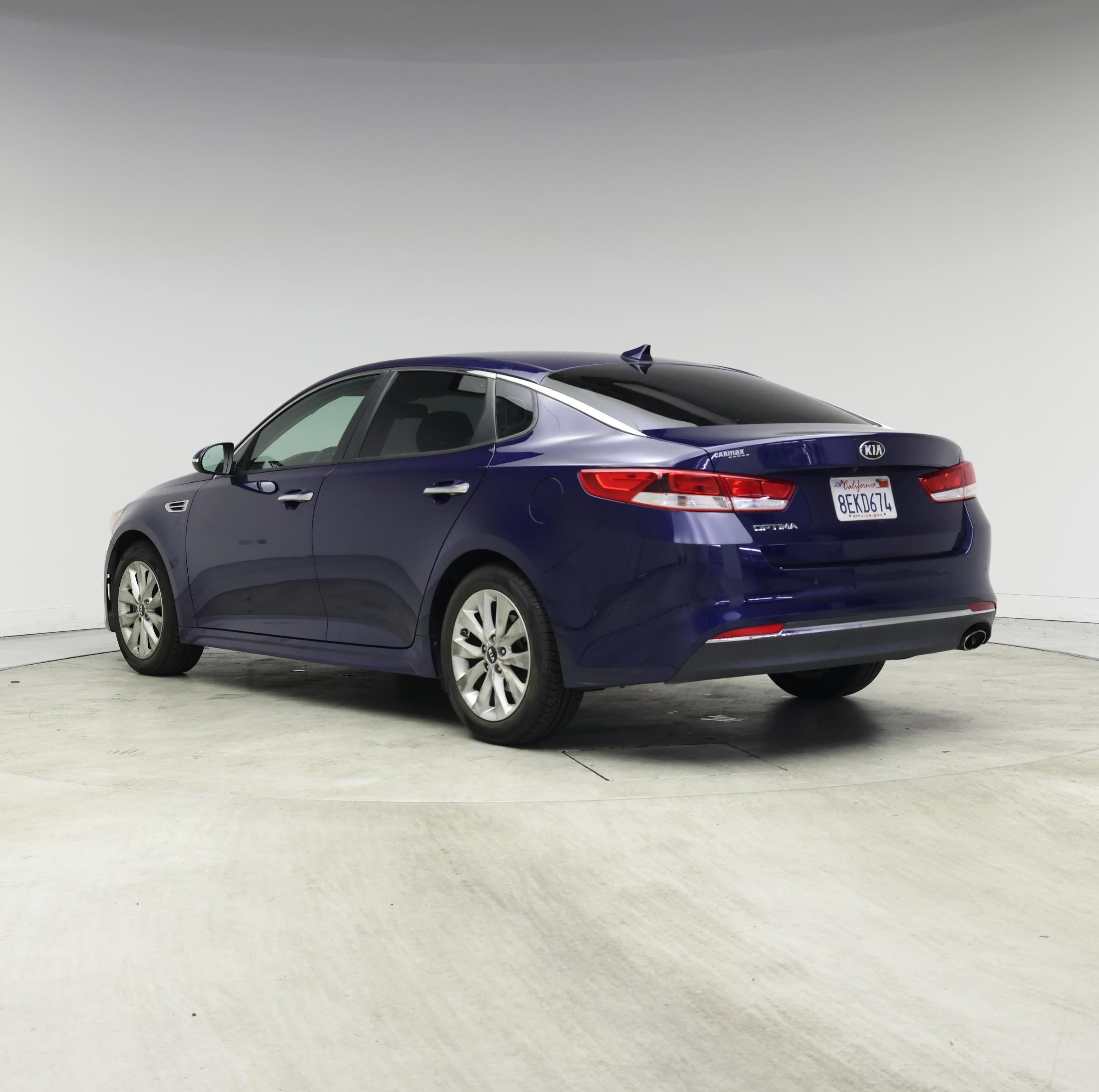 Thumbnail: 2018 Kia Optima - 2