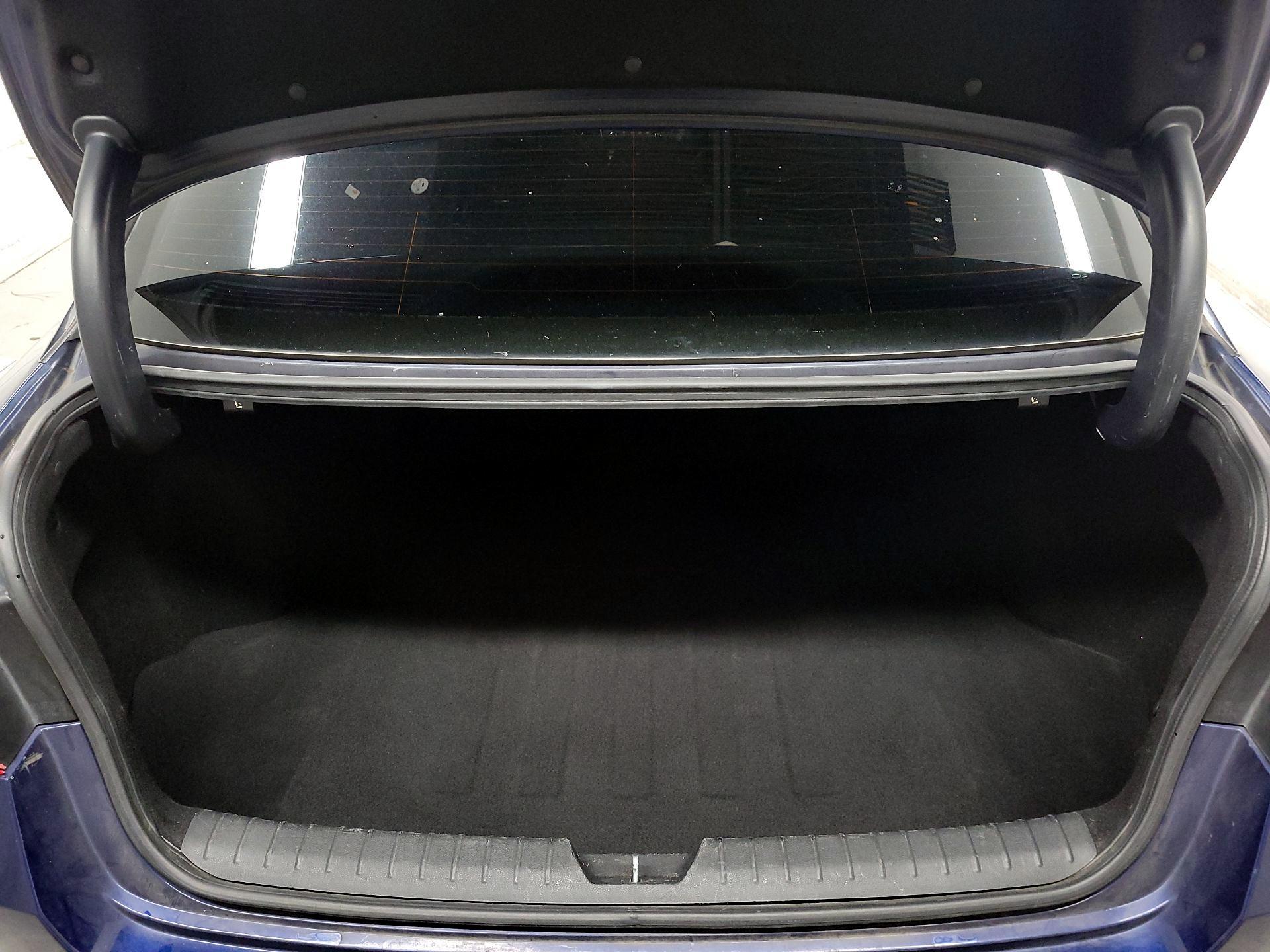 Thumbnail: 2018 Kia Optima - 19