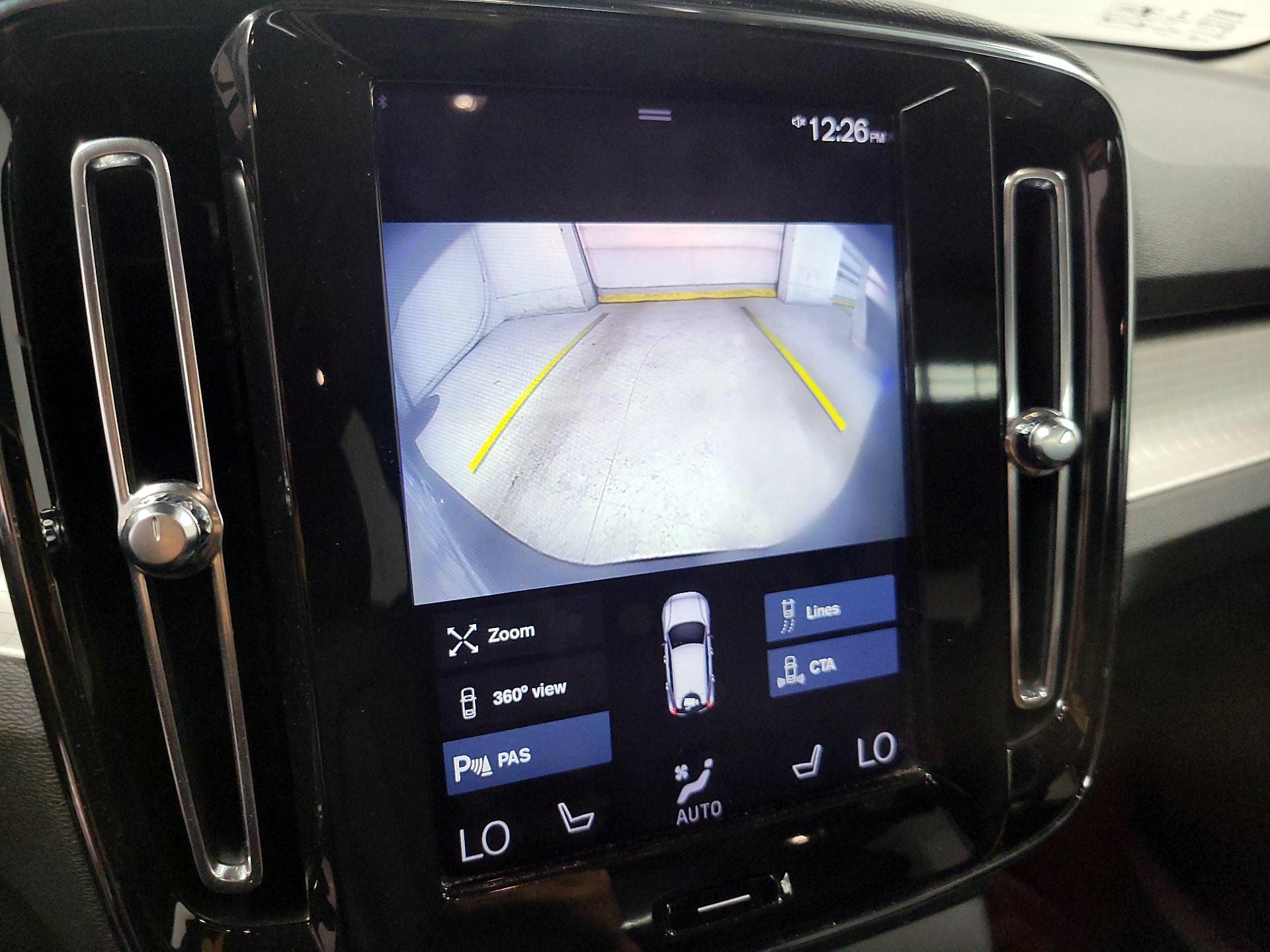 Thumbnail: 2020 Volvo XC40 - 13