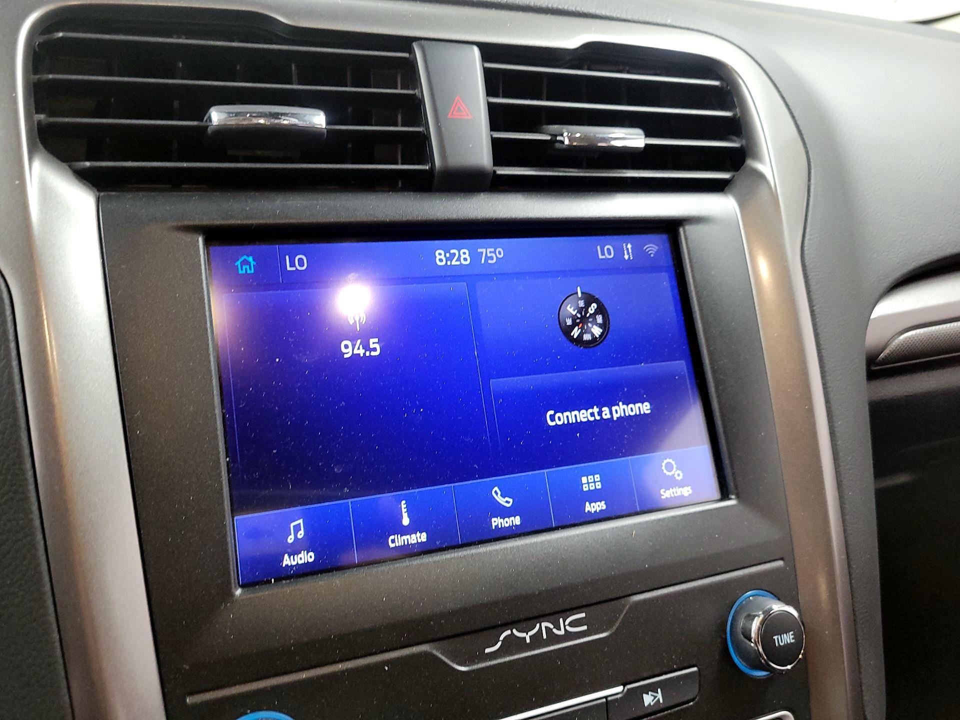 Thumbnail: 2020 Ford Fusion - 14