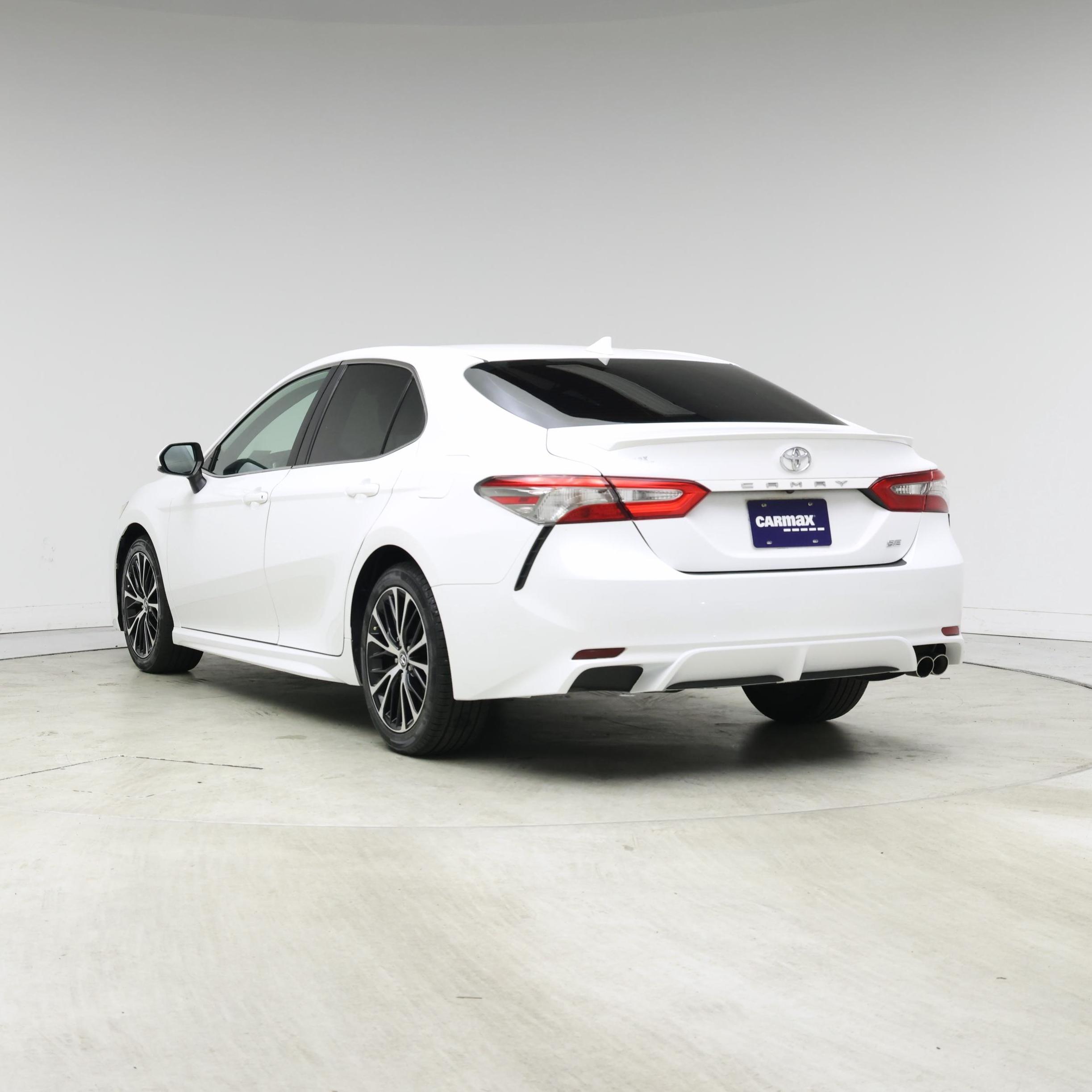 Thumbnail: 2019 Toyota Camry - 2