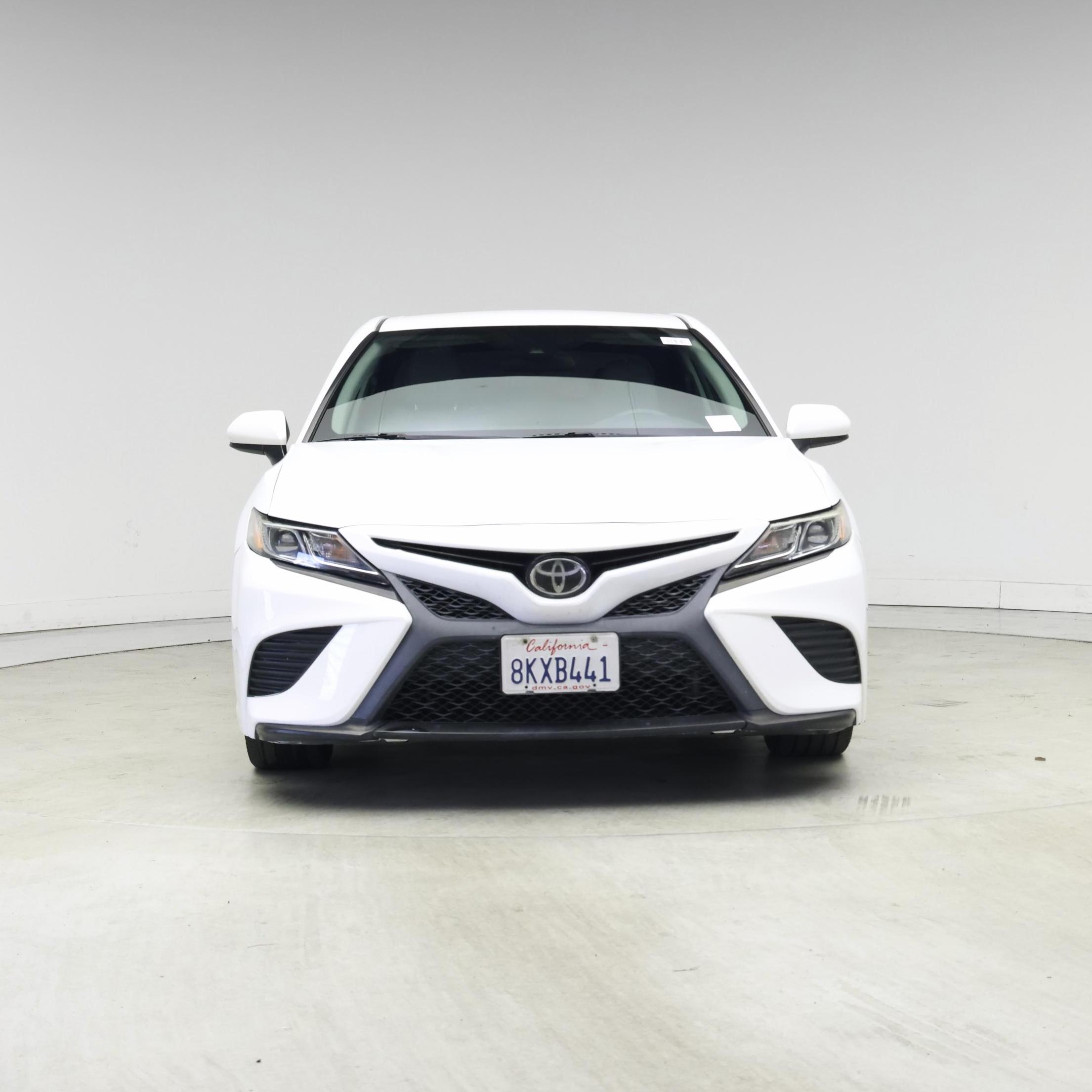 Thumbnail: 2018 Toyota Camry - 5