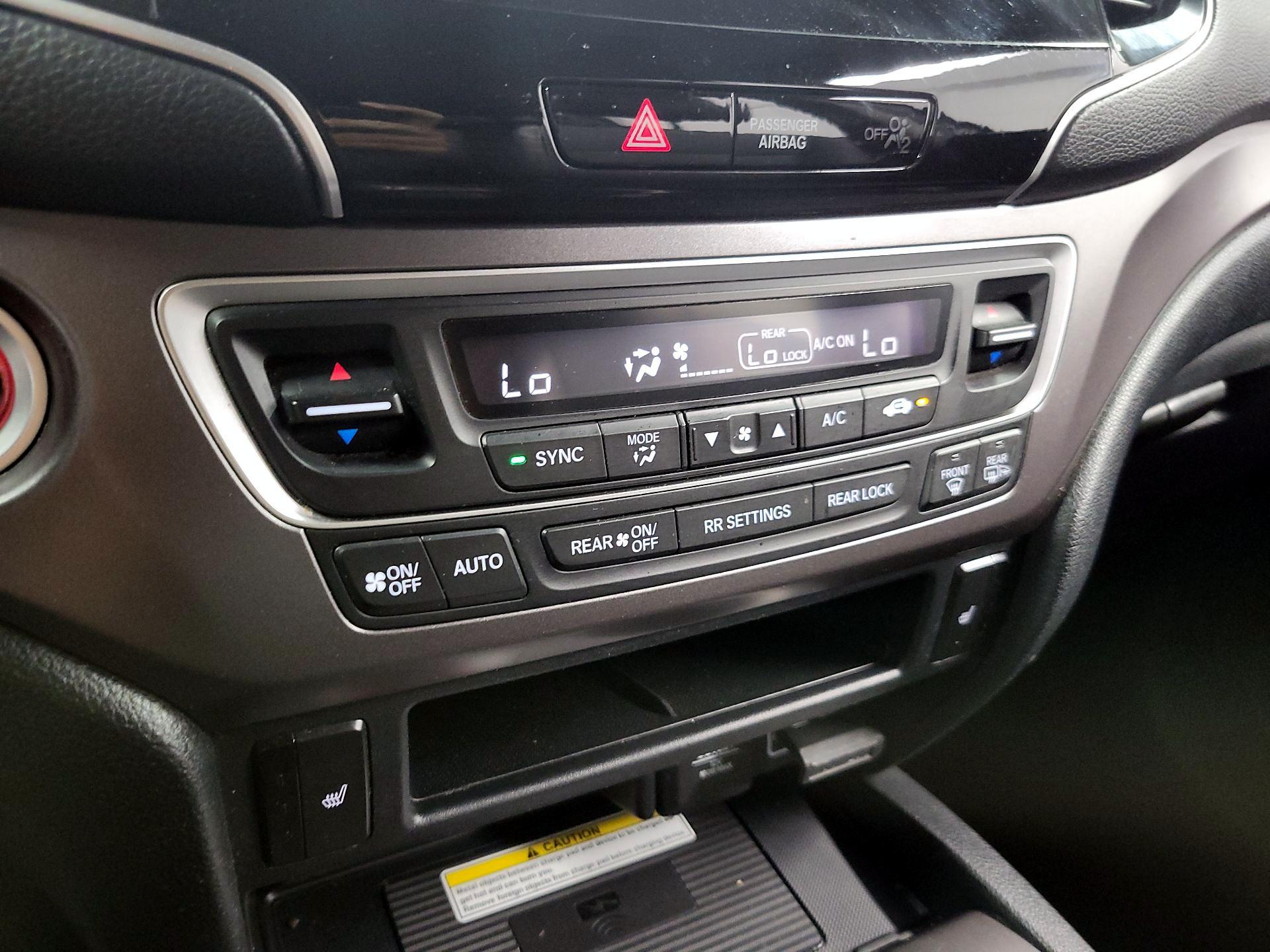 Thumbnail: 2021 Honda Pilot - 15