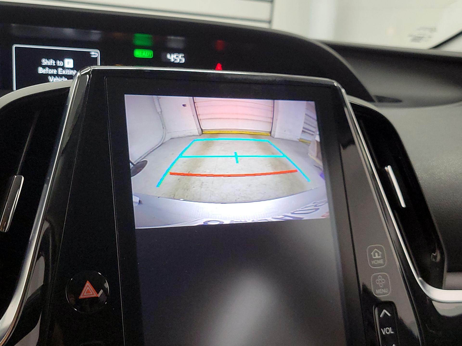 Thumbnail: 2017 Toyota Prius Prime - 13