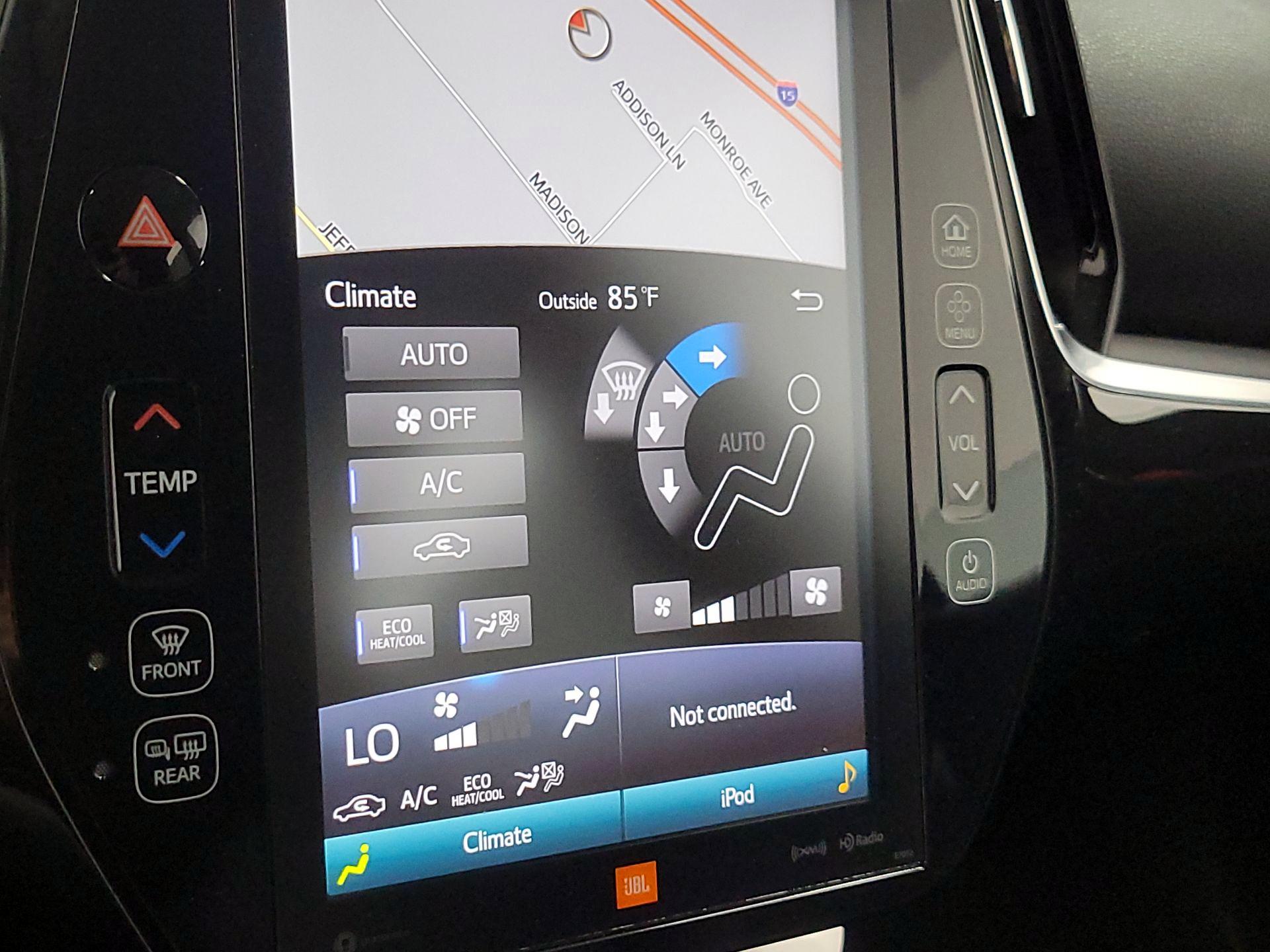 Thumbnail: 2017 Toyota Prius Prime - 15