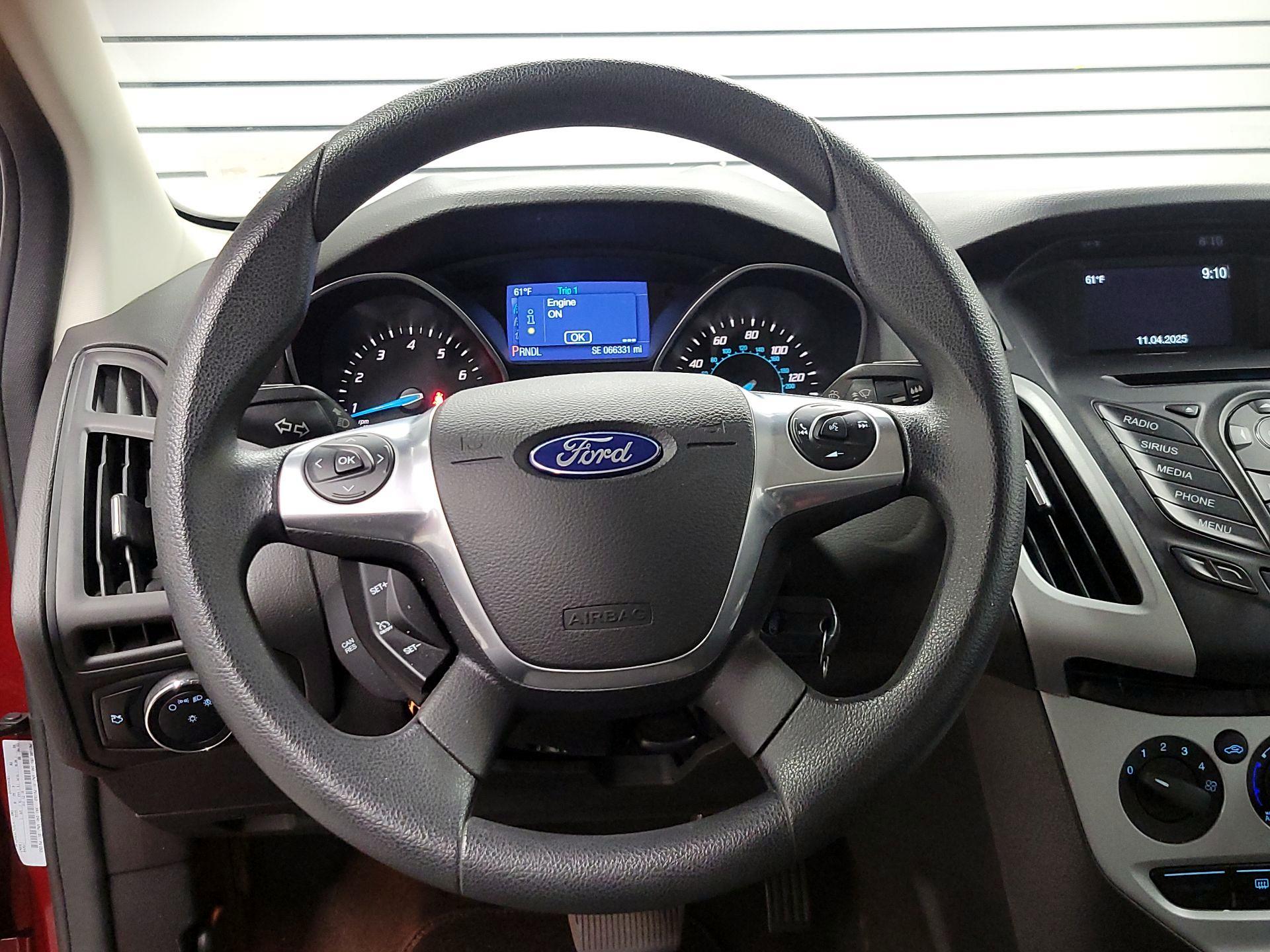 Thumbnail: 2014 Ford Focus - 10