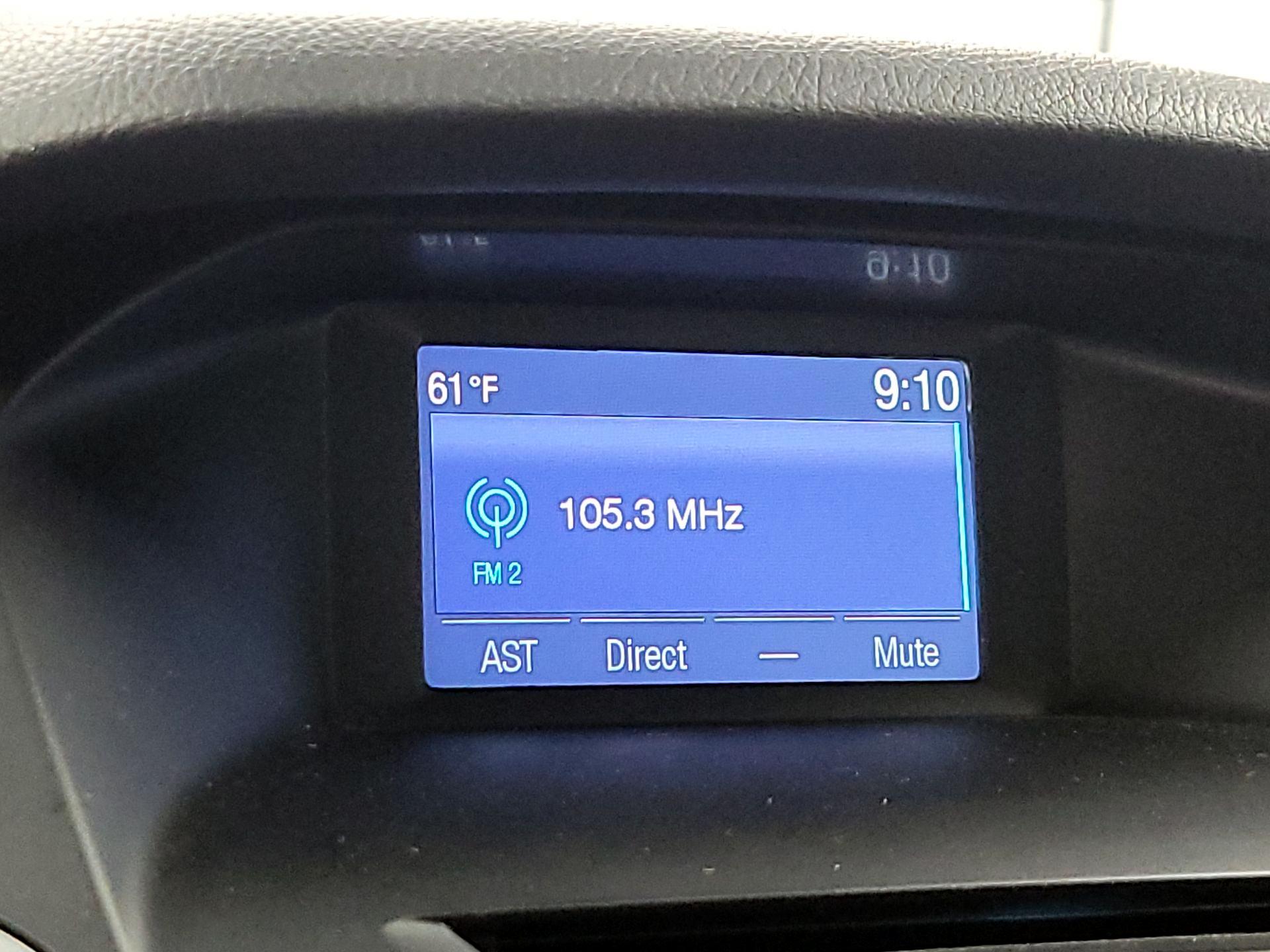 Thumbnail: 2014 Ford Focus - 14