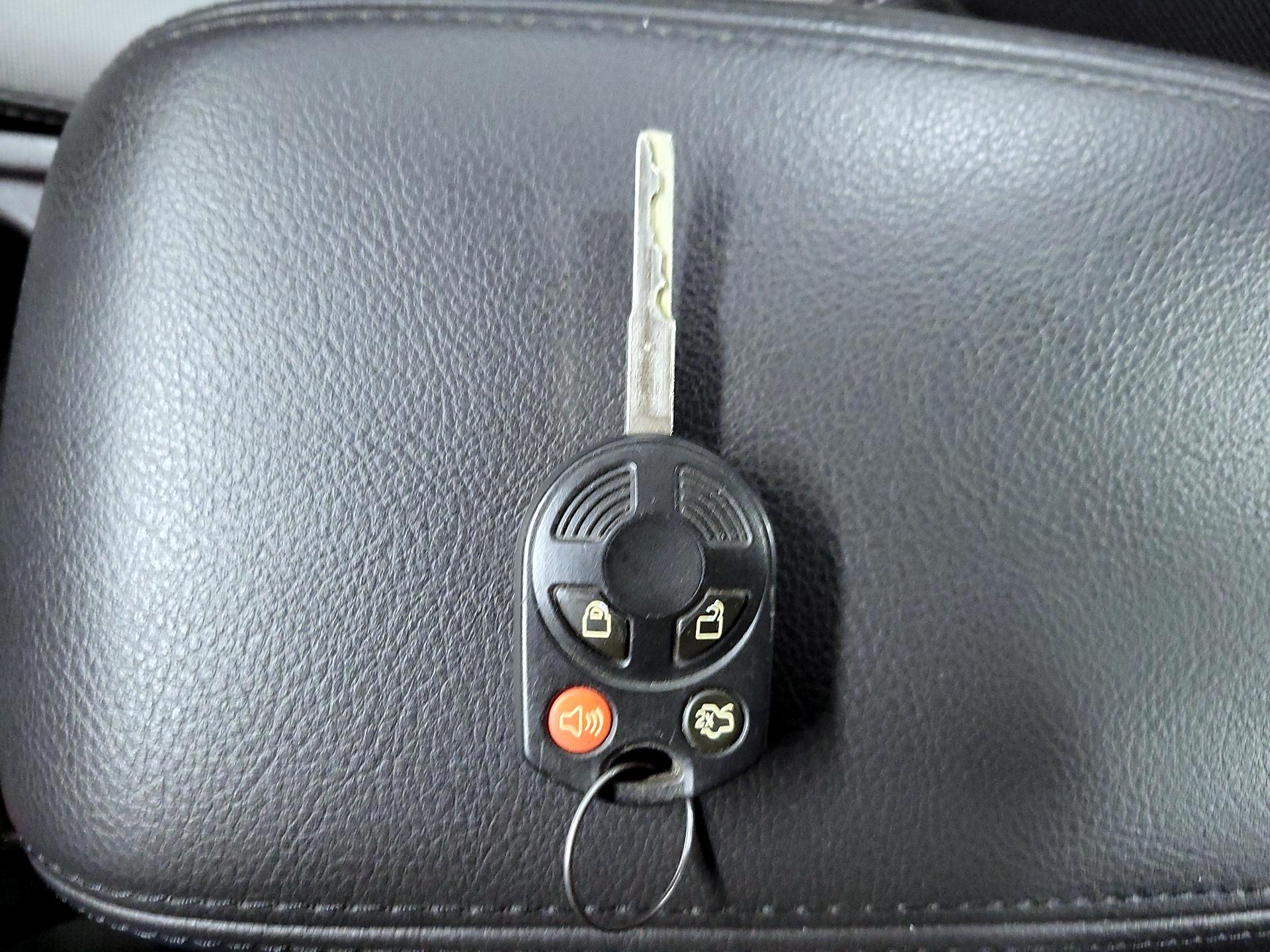 Thumbnail: 2014 Ford Focus - 20