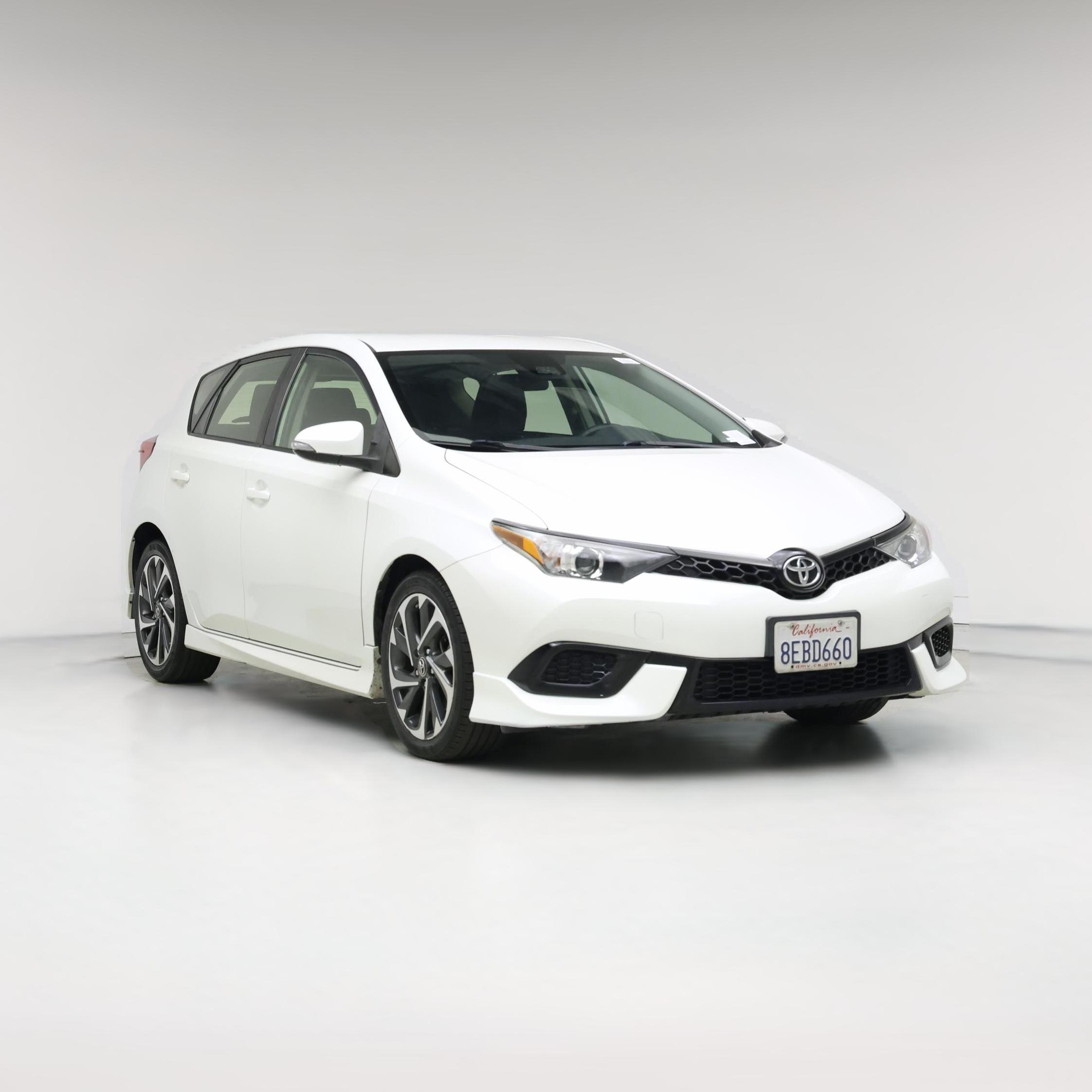 Thumbnail: 2018 Toyota Corolla iM - 1