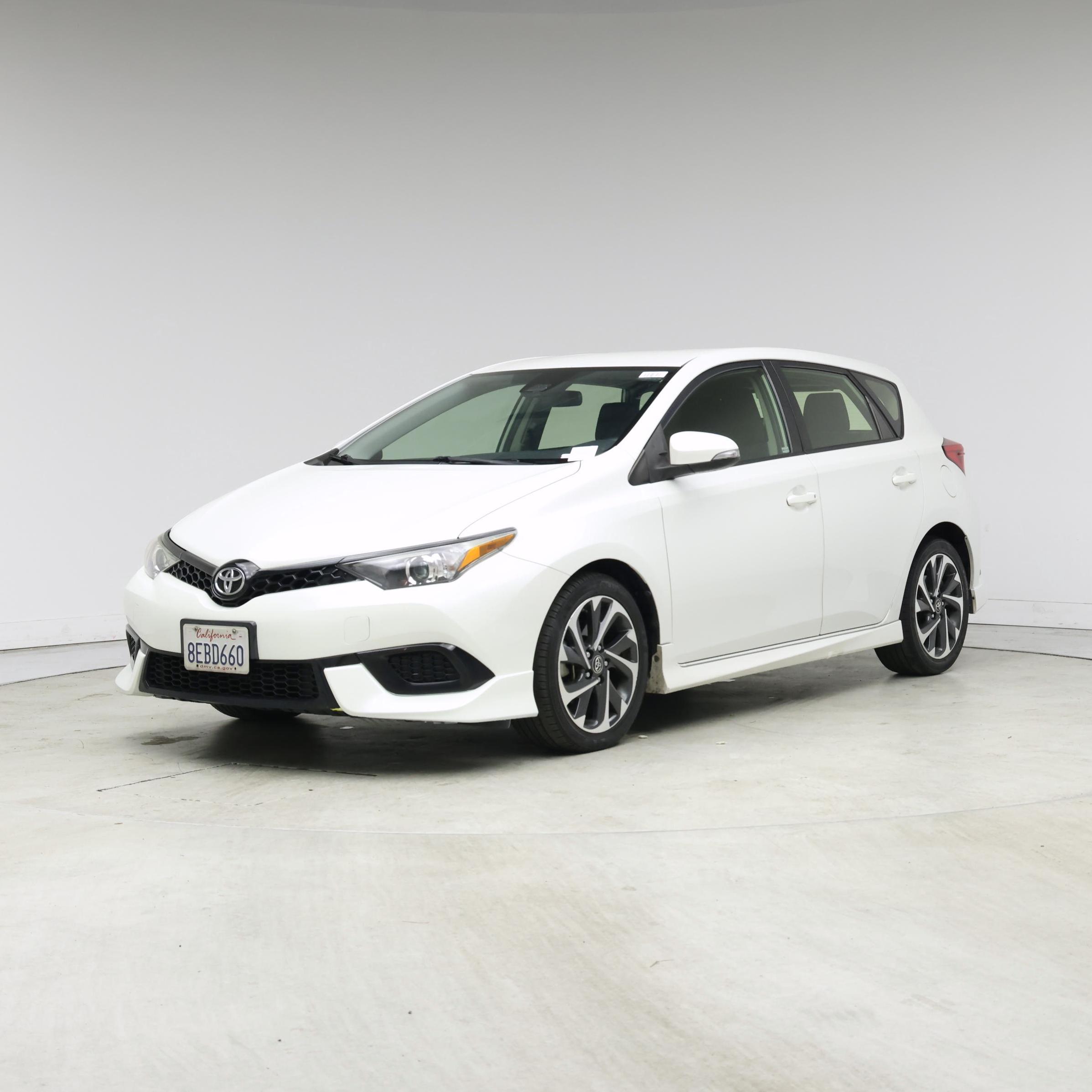 Thumbnail: 2018 Toyota Corolla iM - 4