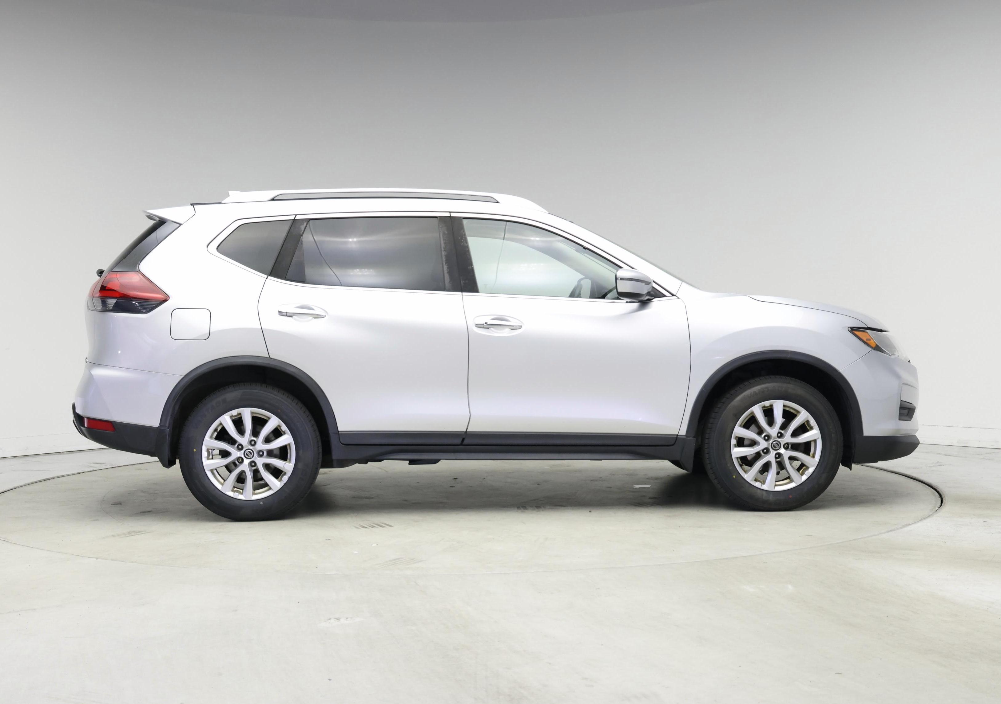 Thumbnail: 2018 Nissan Rogue - 7