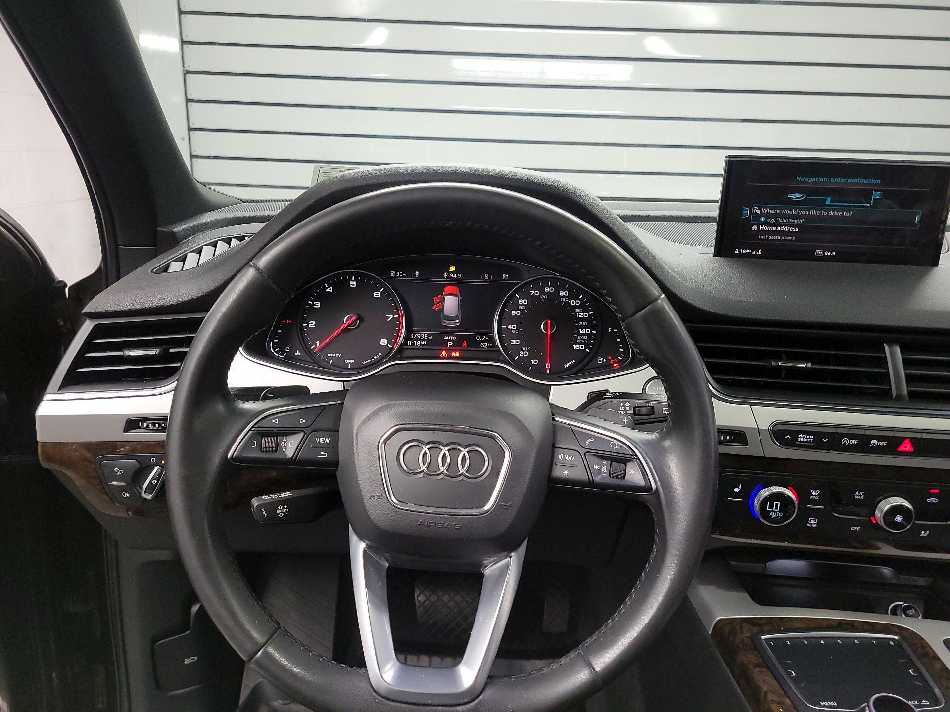 Thumbnail: 2019 Audi Q7 - 10