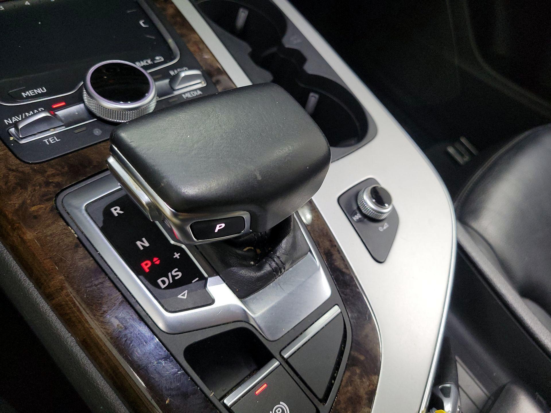 Thumbnail: 2019 Audi Q7 - 18