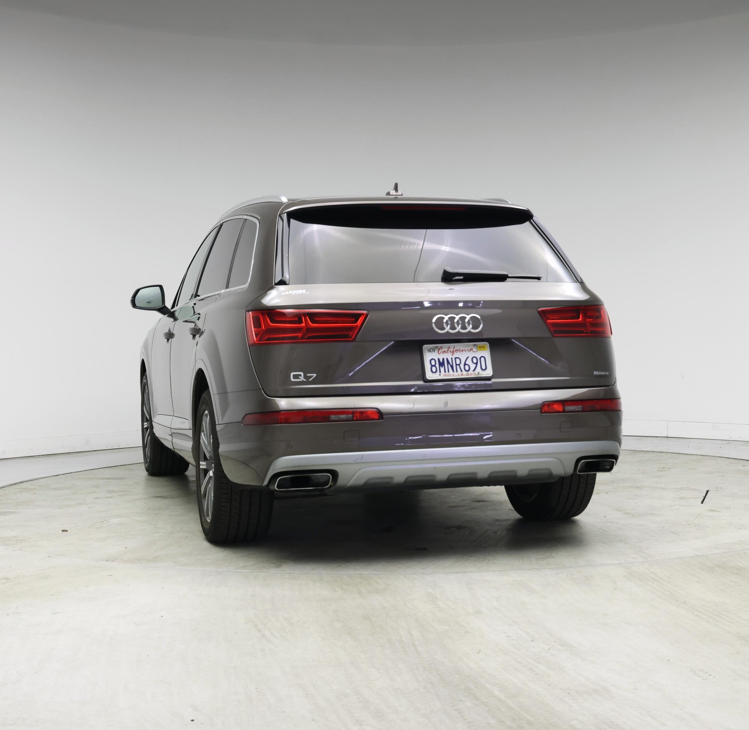 Thumbnail: 2019 Audi Q7 - 6