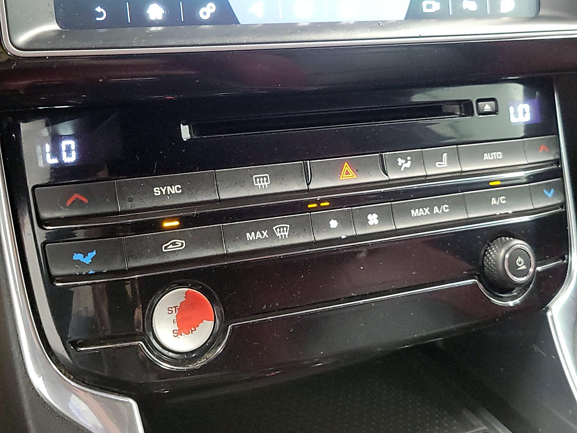 Thumbnail: 2018 Jaguar XE - 15