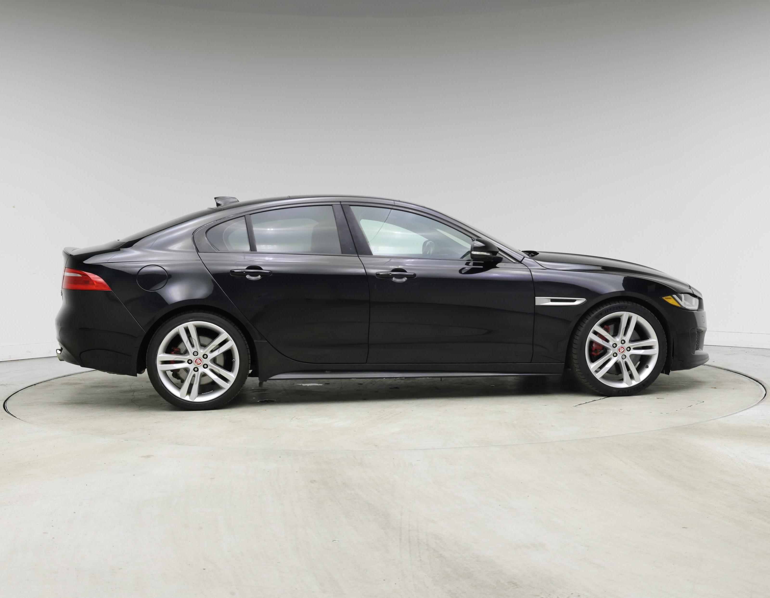 Thumbnail: 2018 Jaguar XE - 7