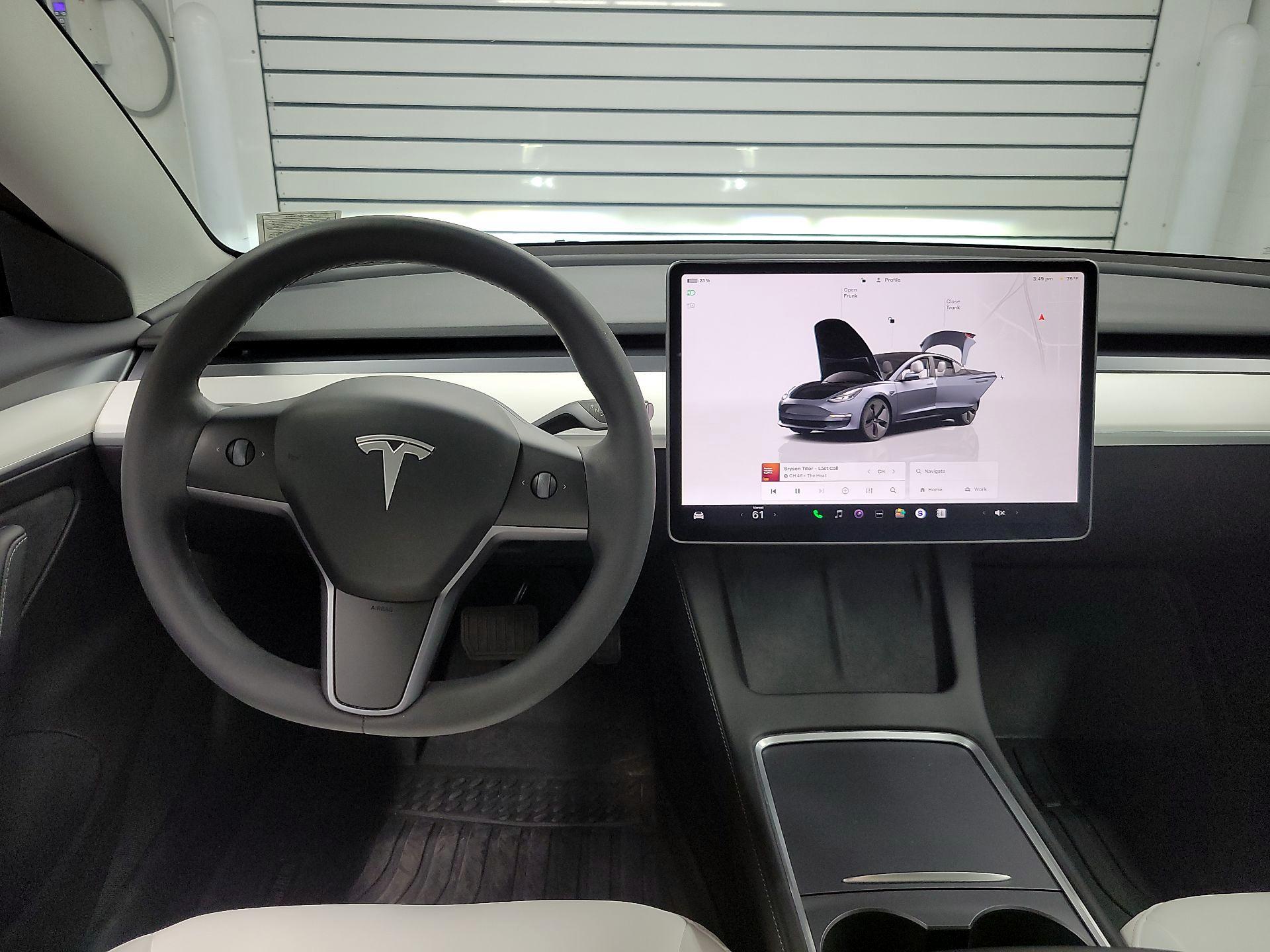 Thumbnail: 2023 Tesla Model 3 - 9