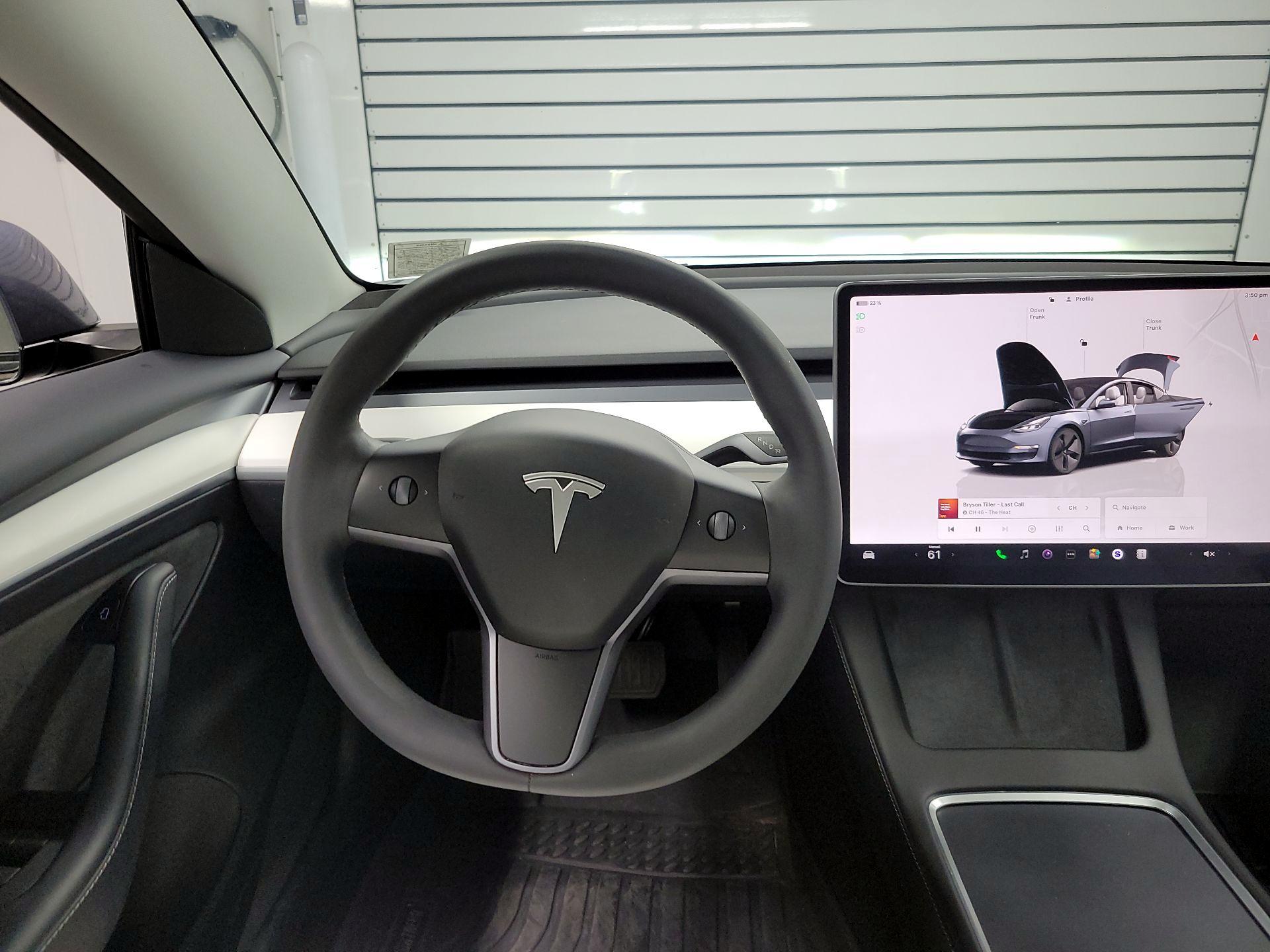 Thumbnail: 2023 Tesla Model 3 - 10