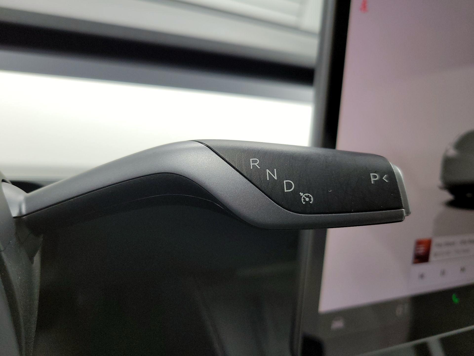 Thumbnail: 2023 Tesla Model 3 - 16