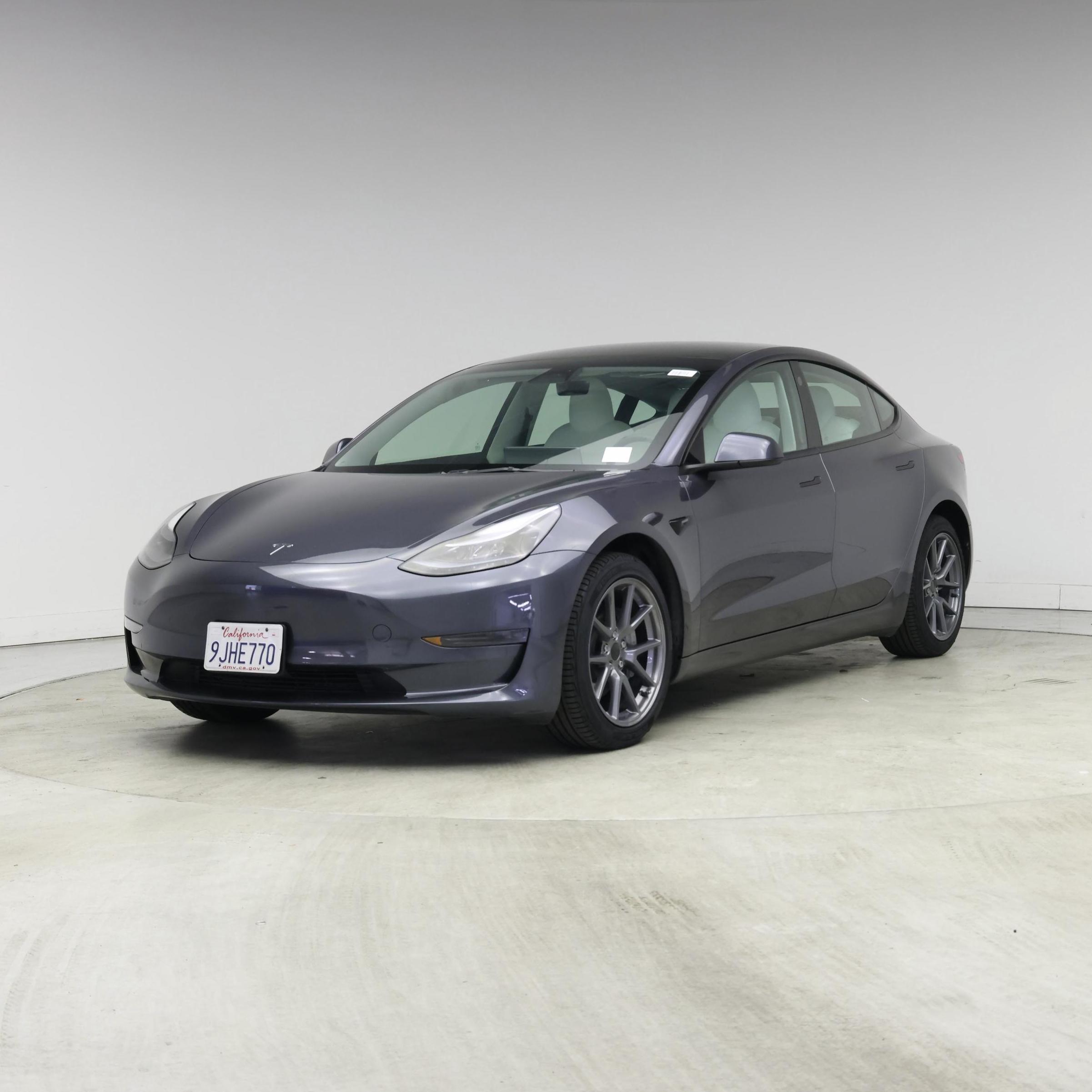 Thumbnail: 2023 Tesla Model 3 - 4