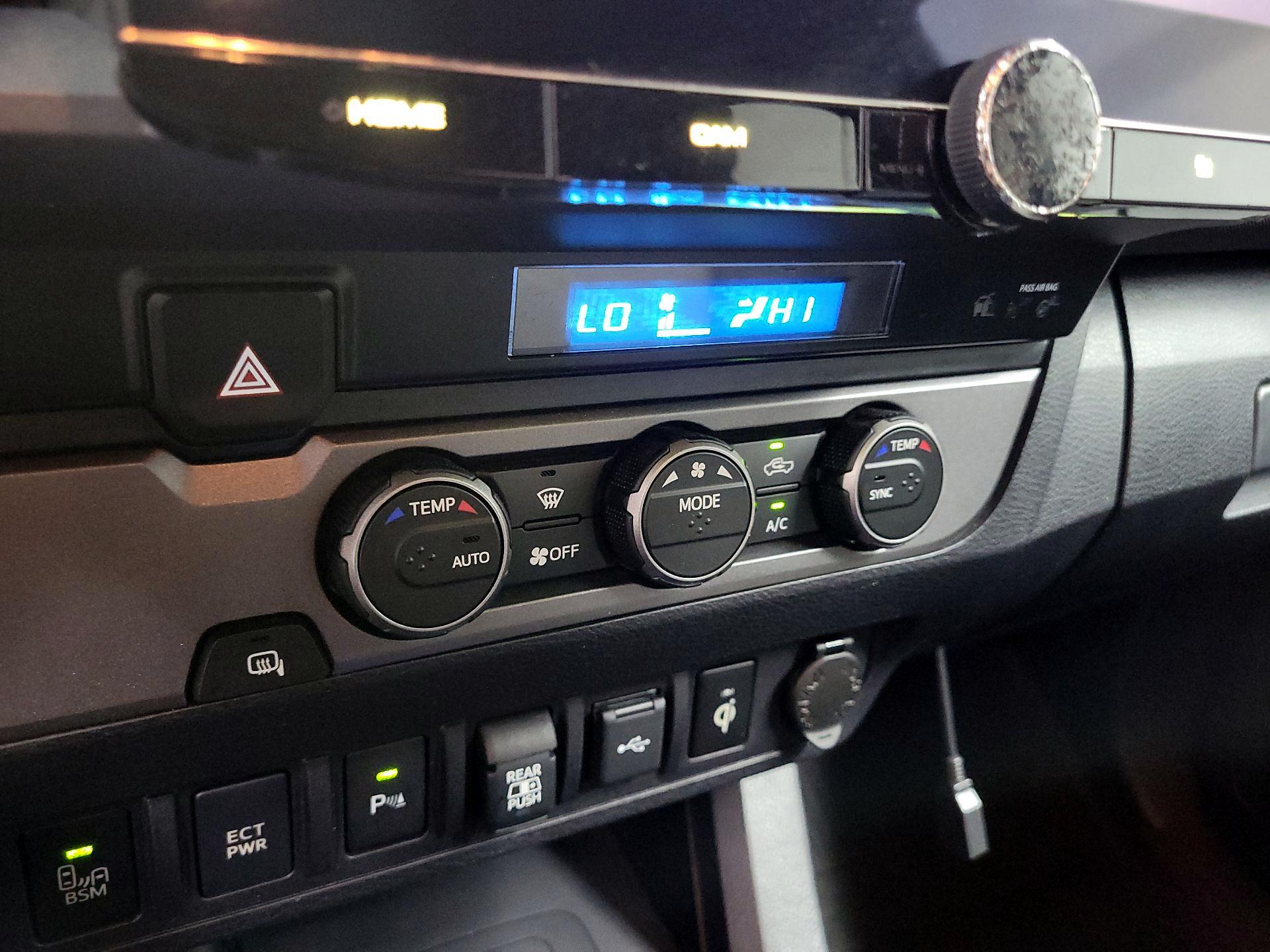 Thumbnail: 2021 Toyota Tacoma - 16