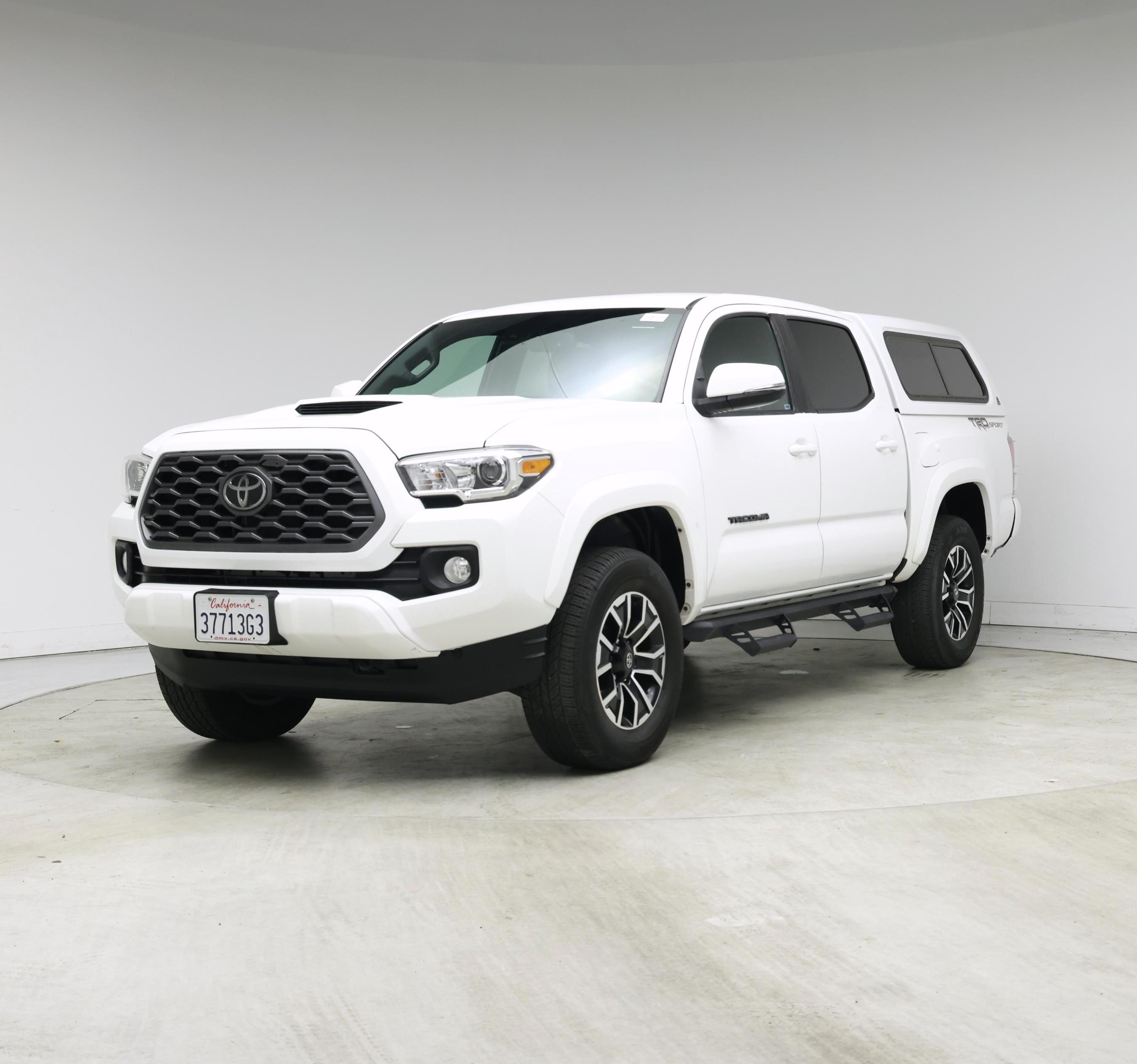 Thumbnail: 2021 Toyota Tacoma - 4
