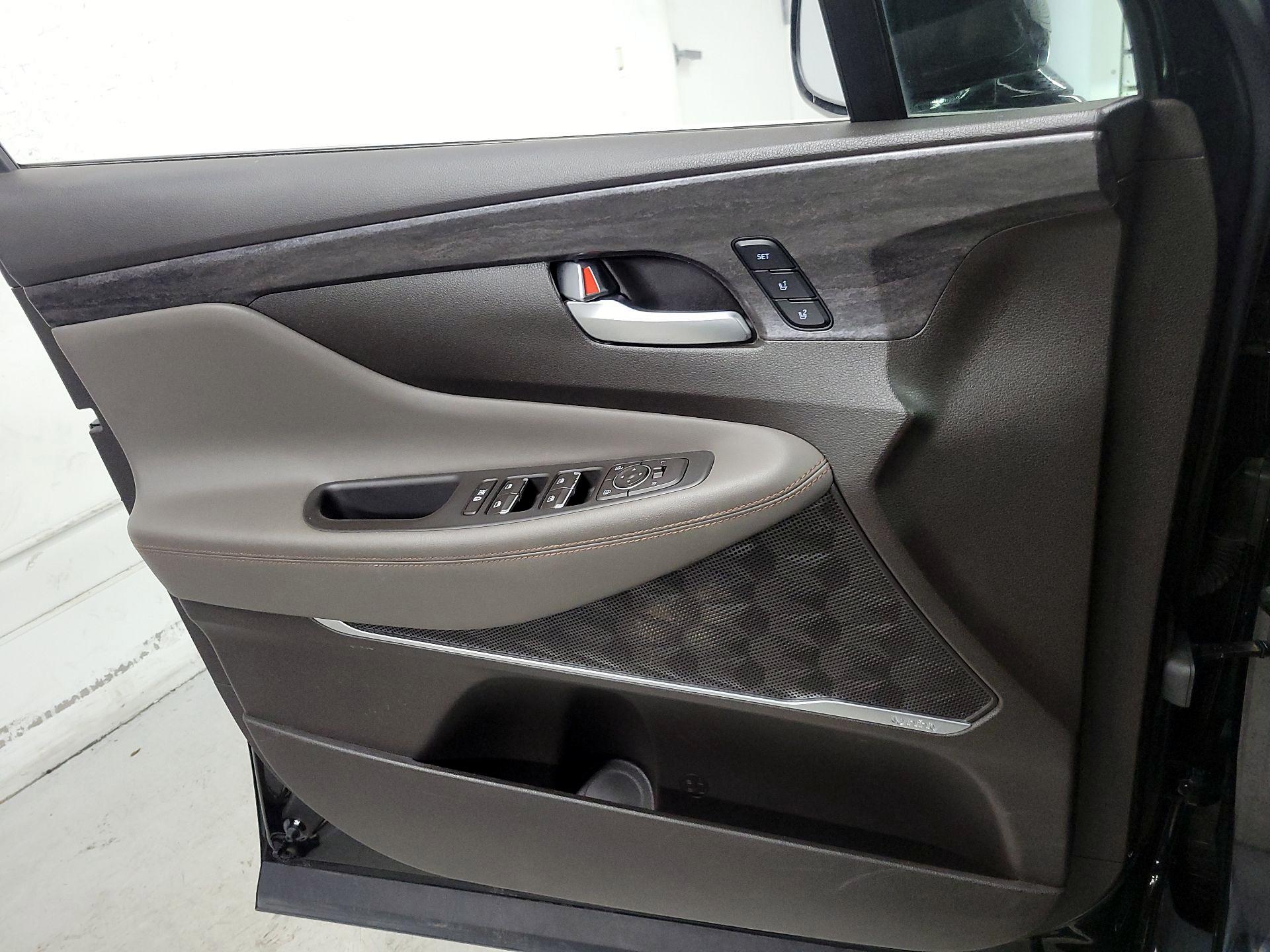 Thumbnail: 2020 Hyundai Santa Fe - 12