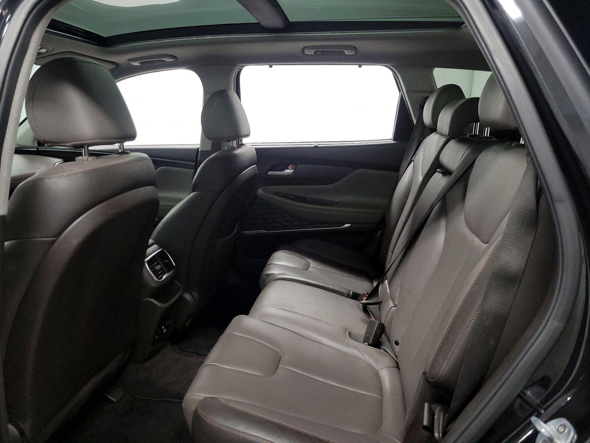 Thumbnail: 2020 Hyundai Santa Fe - 17