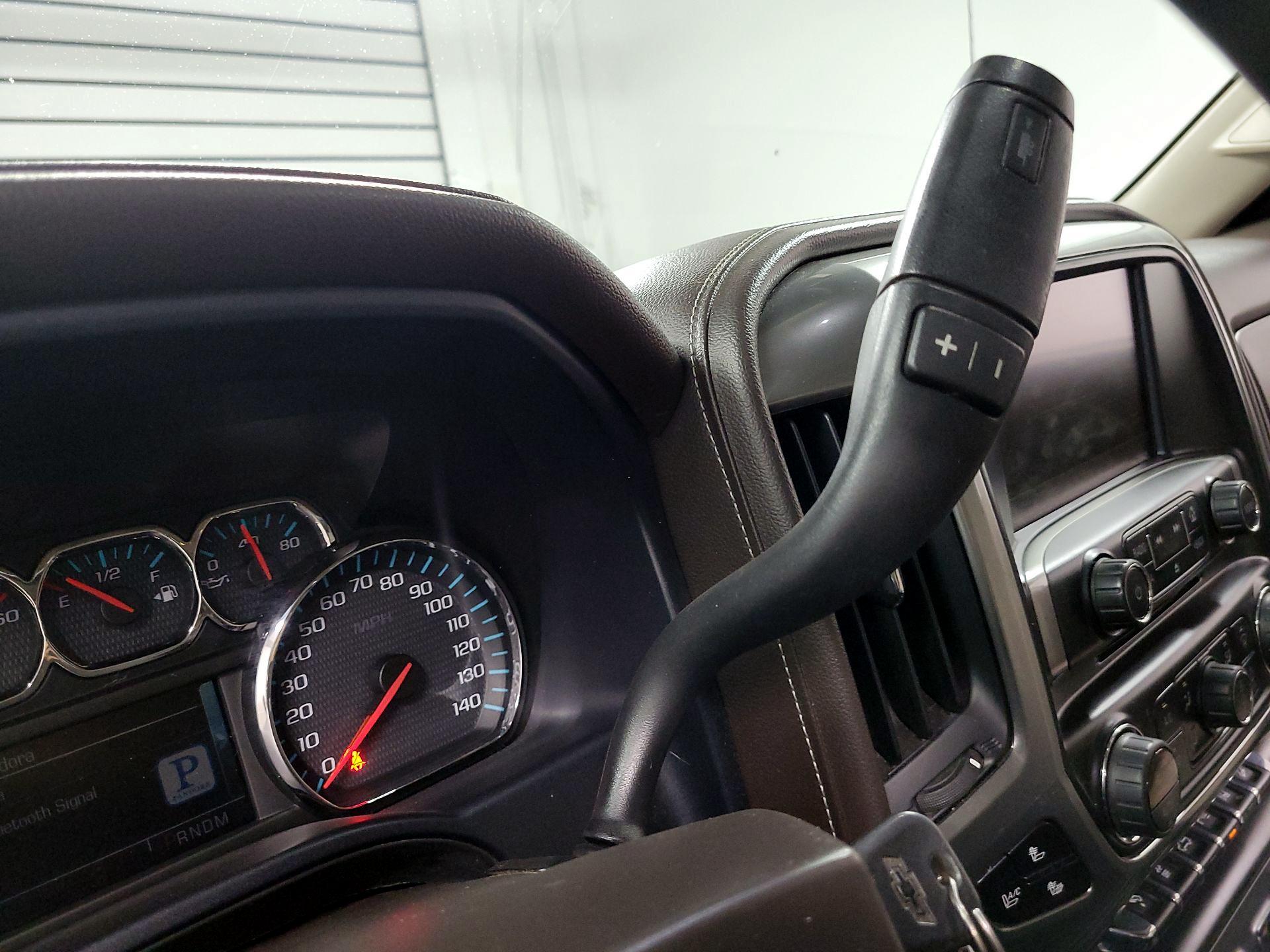 Thumbnail: 2015 Chevrolet Silverado 1500 - 17