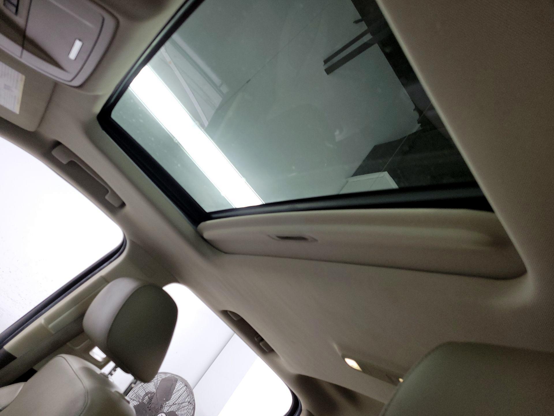 Thumbnail: 2015 Chevrolet Silverado 1500 - 18