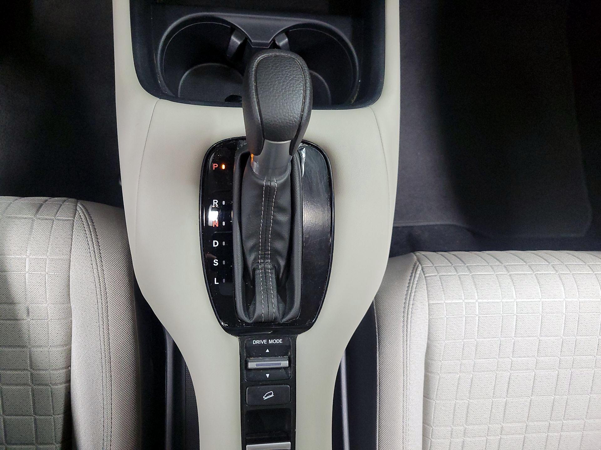 Thumbnail: 2024 Honda HR-V - 17