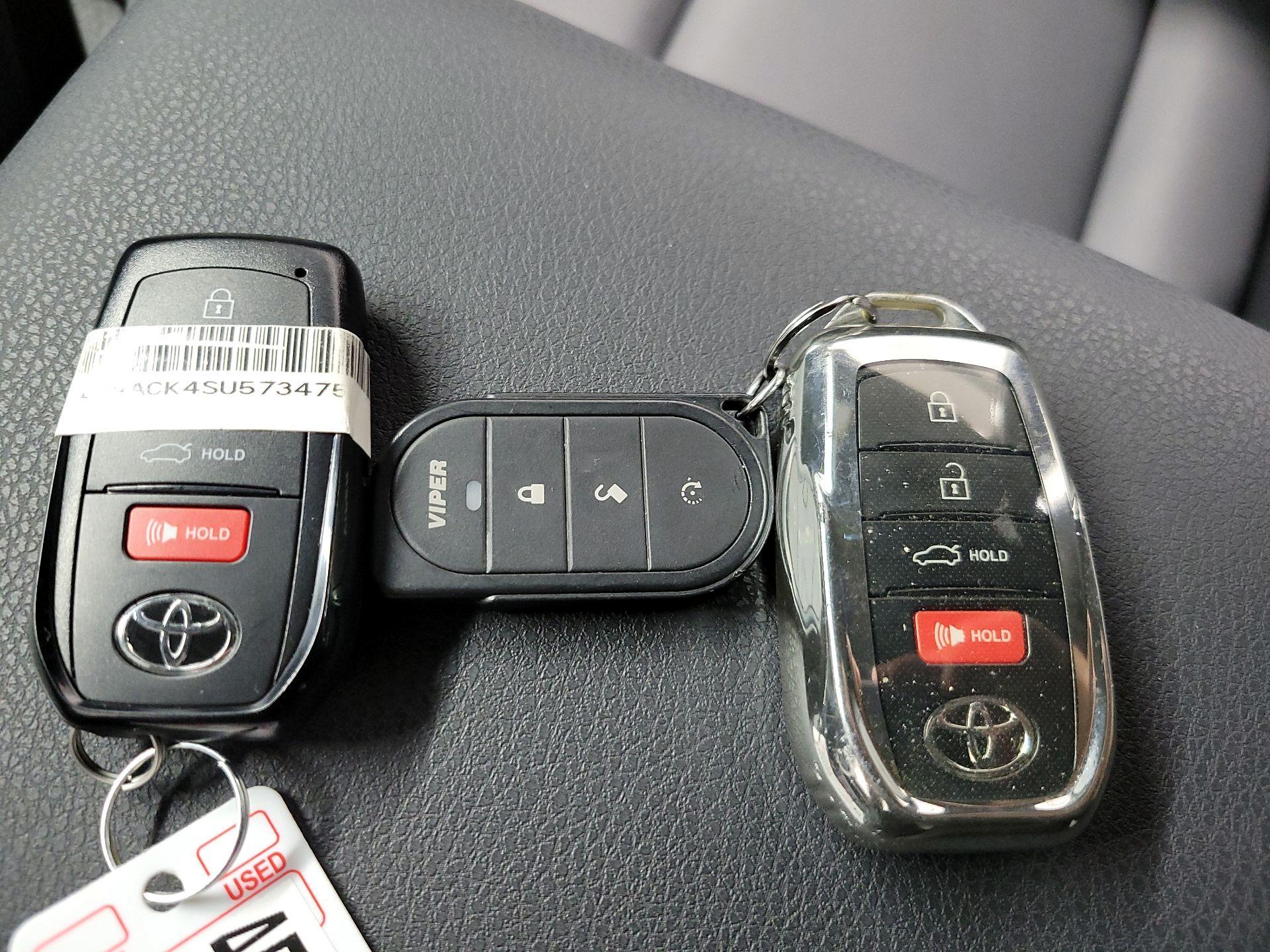 Thumbnail: 2025 Toyota Camry - 20