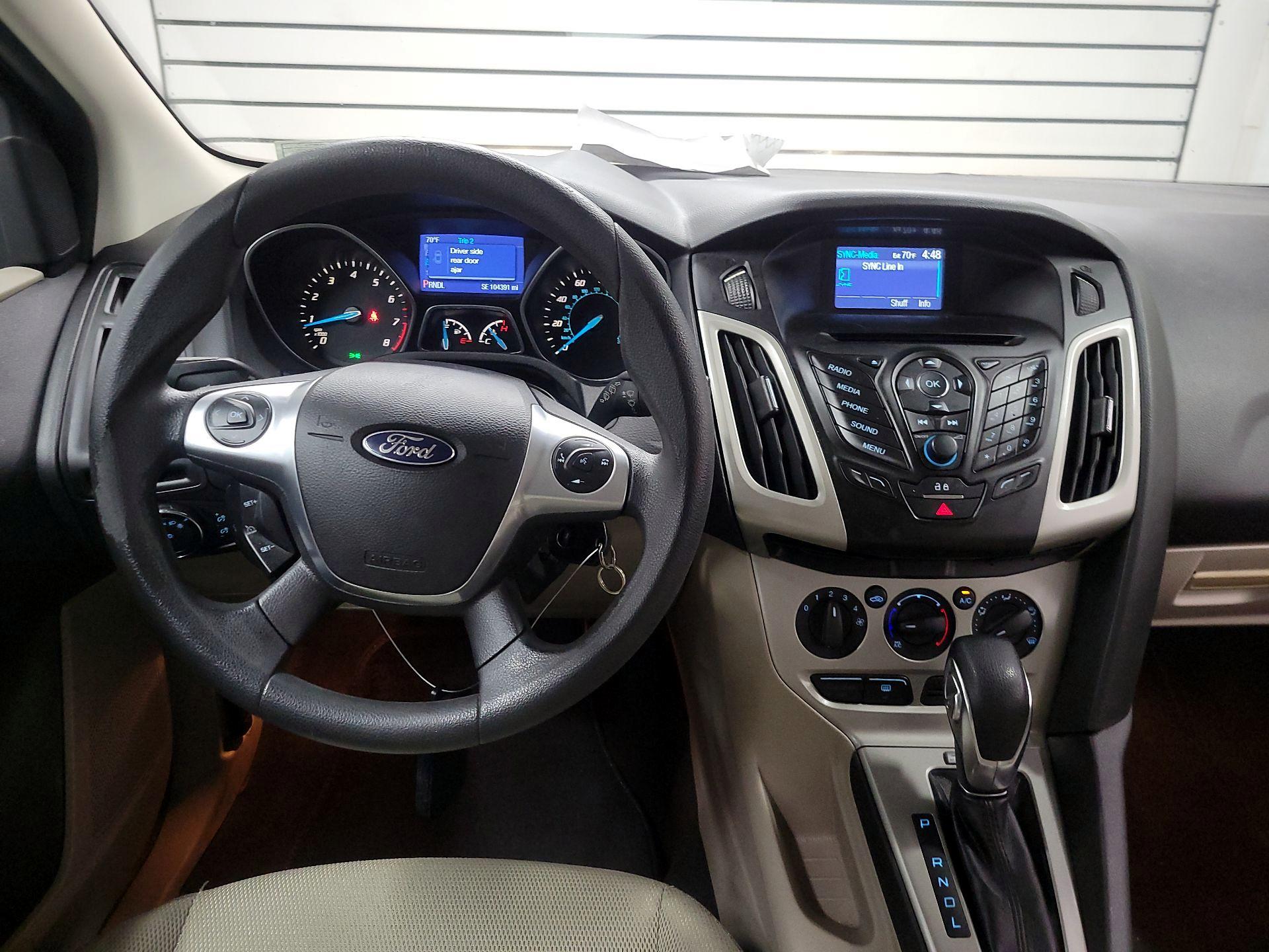 Thumbnail: 2014 Ford Focus - 9