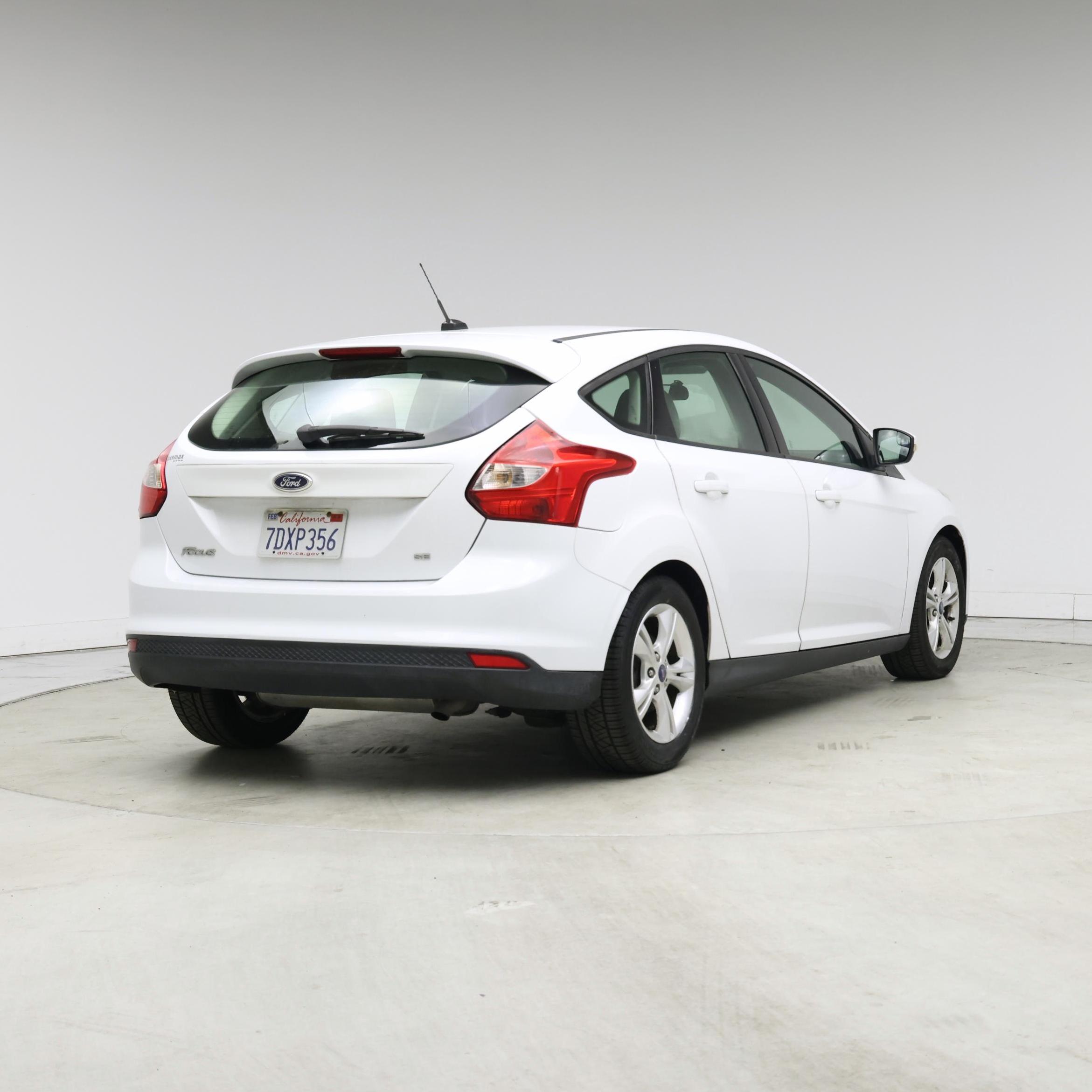 Thumbnail: 2014 Ford Focus - 8