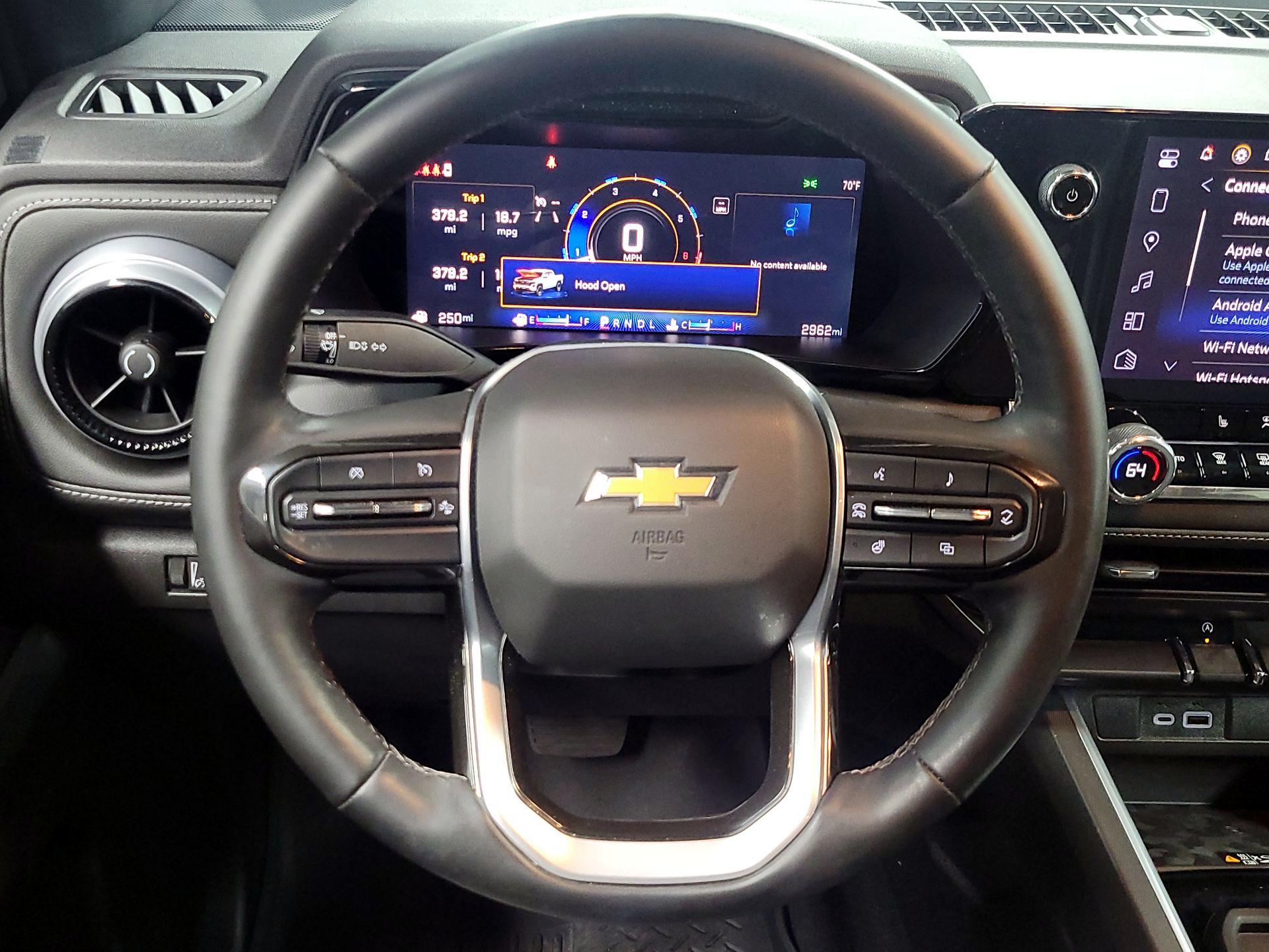 Thumbnail: 2024 Chevrolet Colorado - 10