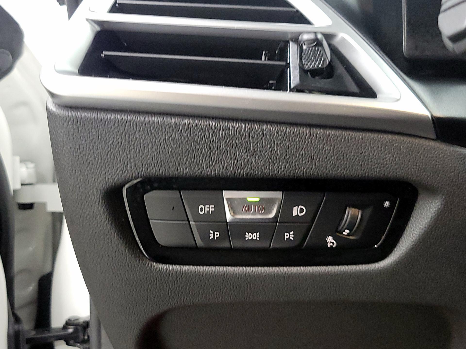 Thumbnail: 2025 BMW 2 Series - 13