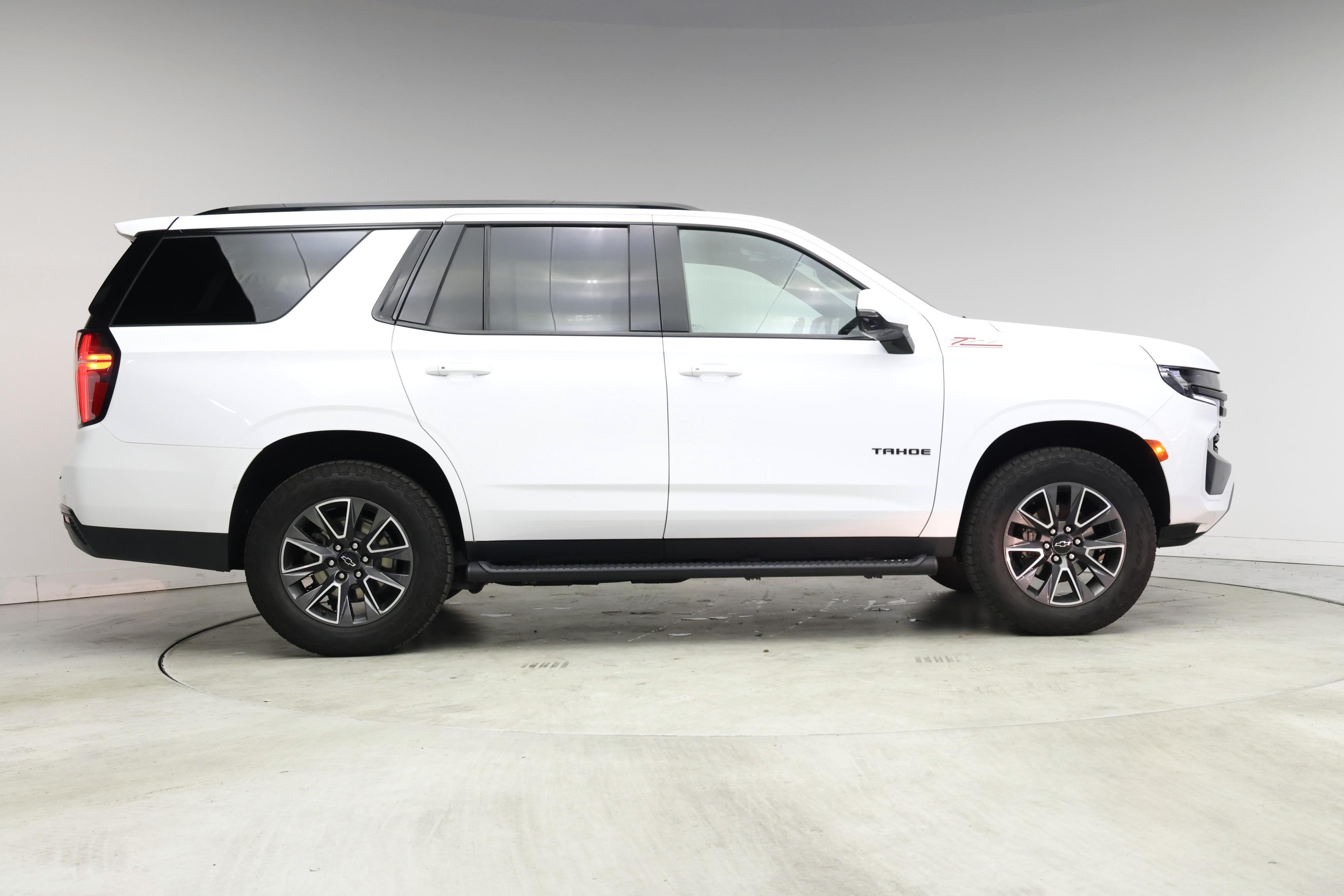 Thumbnail: 2023 Chevrolet Tahoe - 7