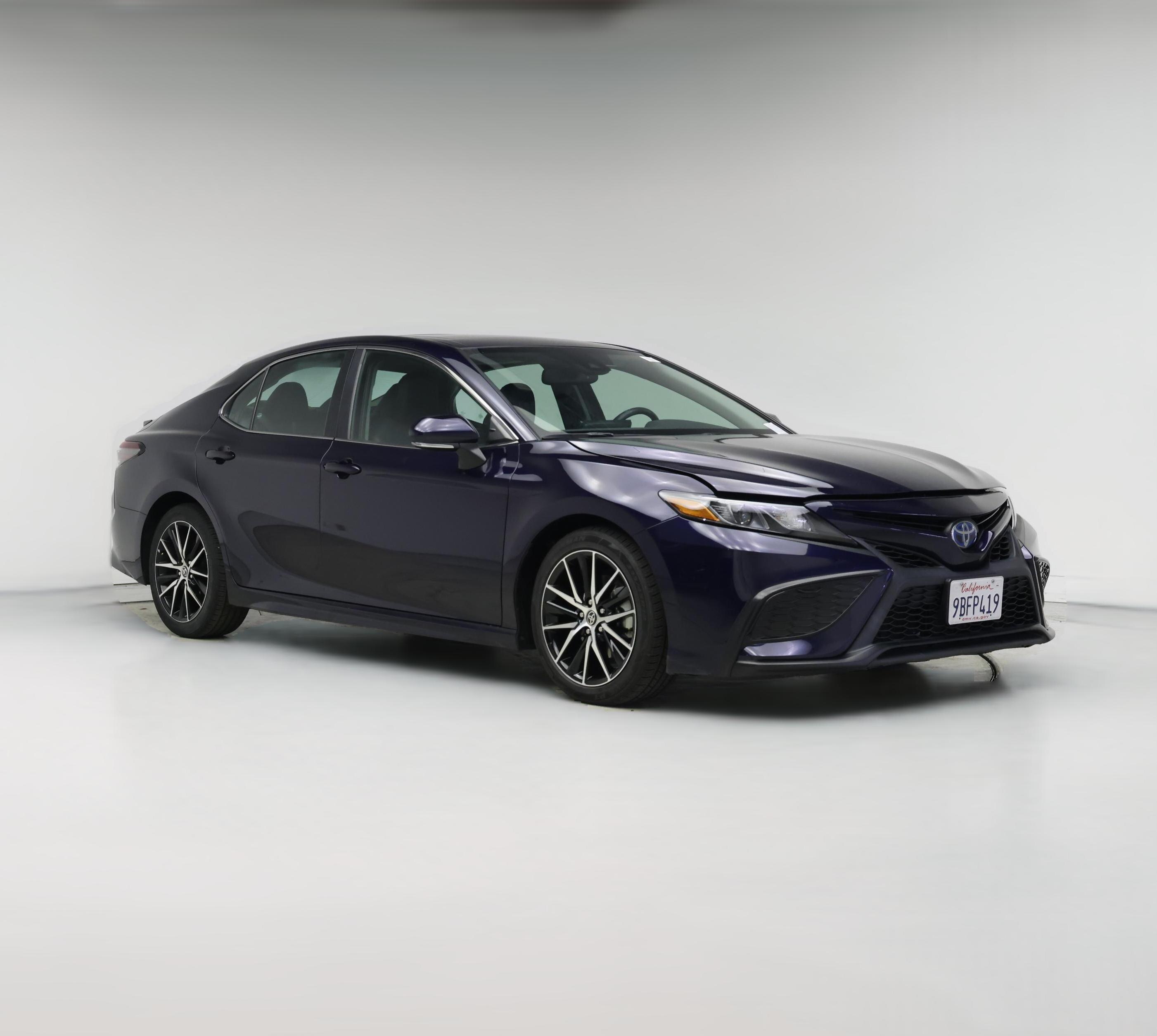 Thumbnail: 2022 Toyota Camry - 1